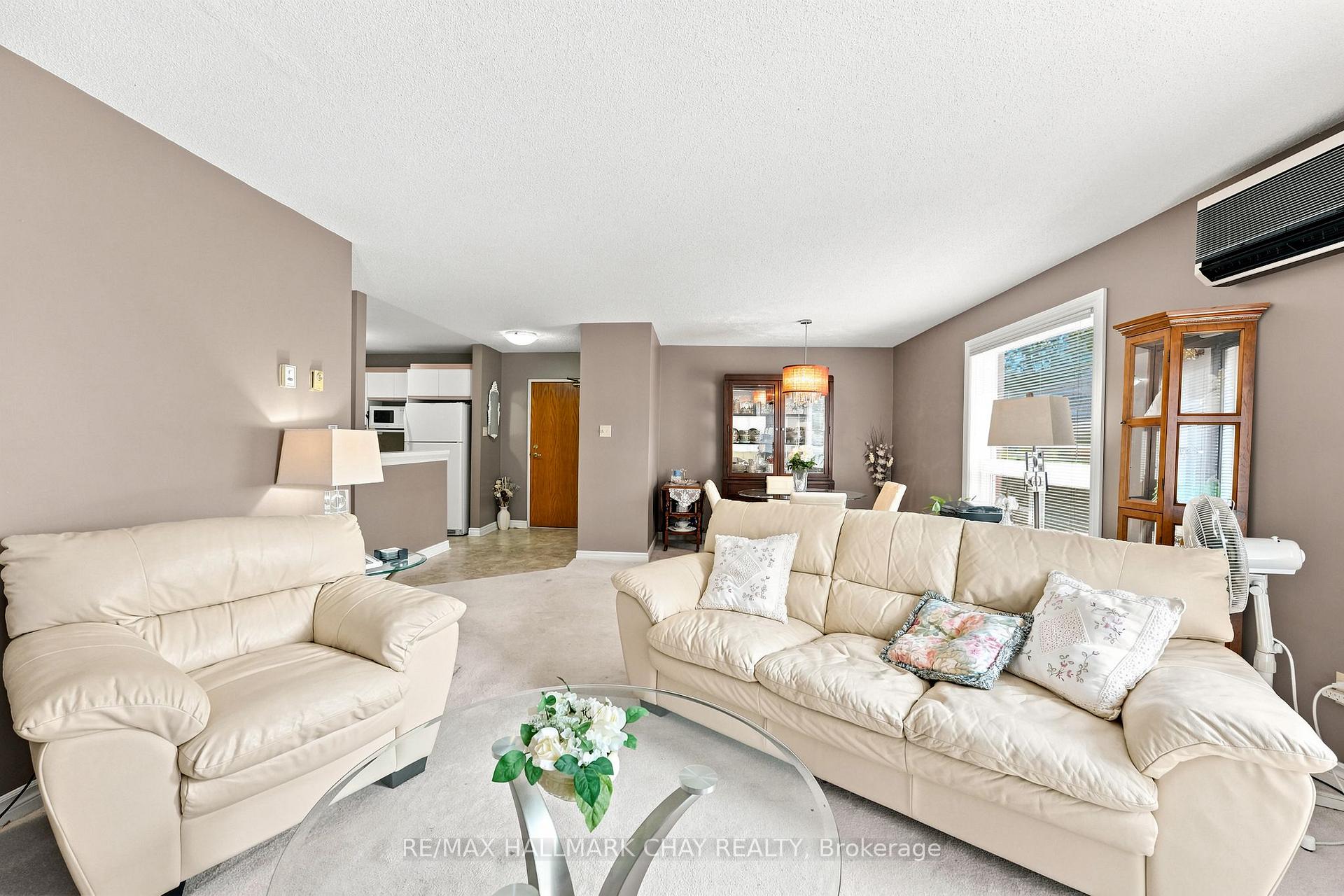Photo 7 of Unit 201, 131 Clapperton Street, Barrie, Wellington — HOMEH