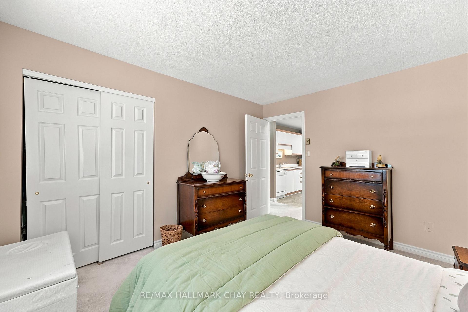 Photo 12 of Unit 201, 131 Clapperton Street, Barrie, Wellington — HOMEH