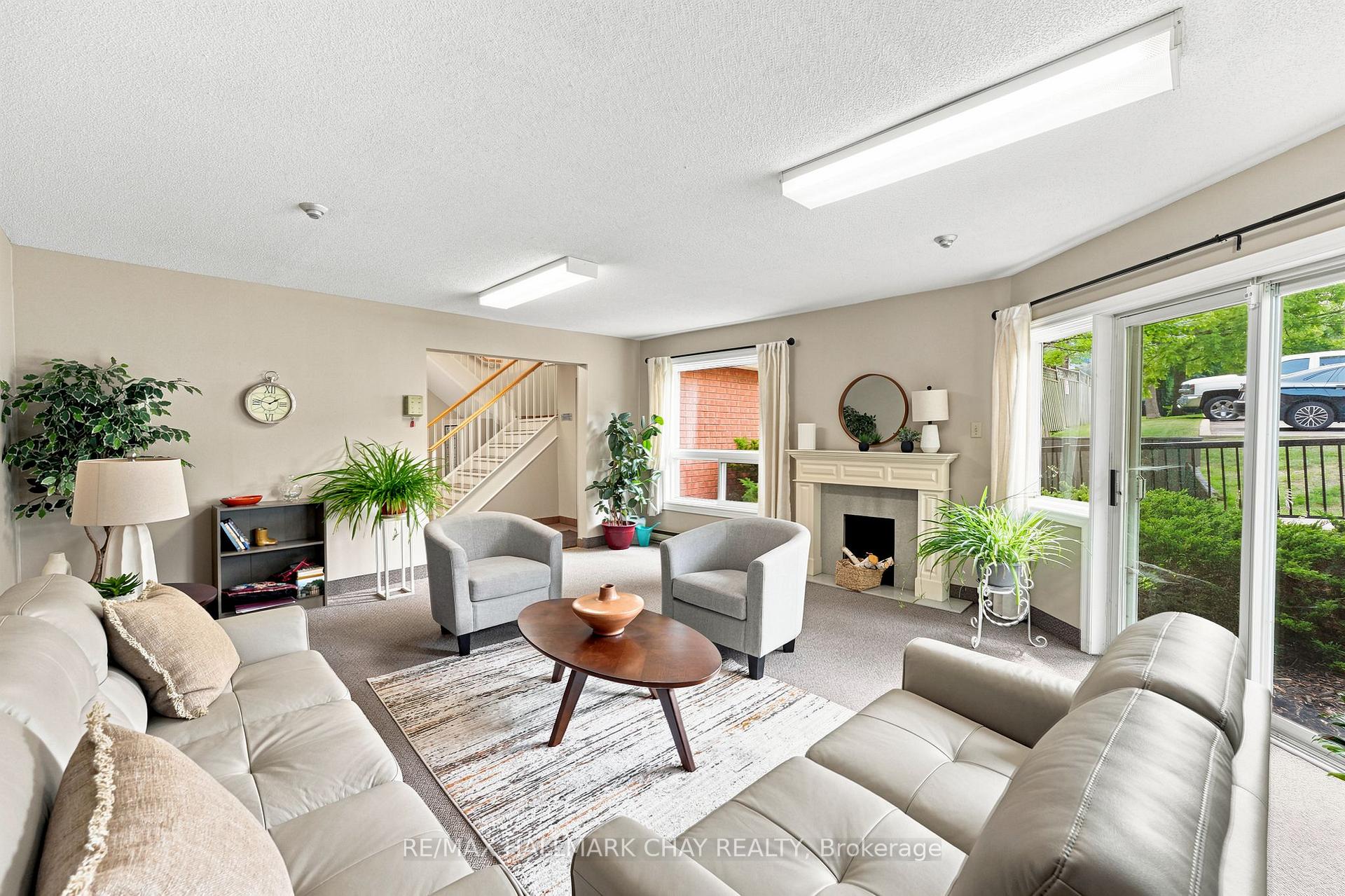 Photo 21 of Unit 201, 131 Clapperton Street, Barrie, Wellington — HOMEH