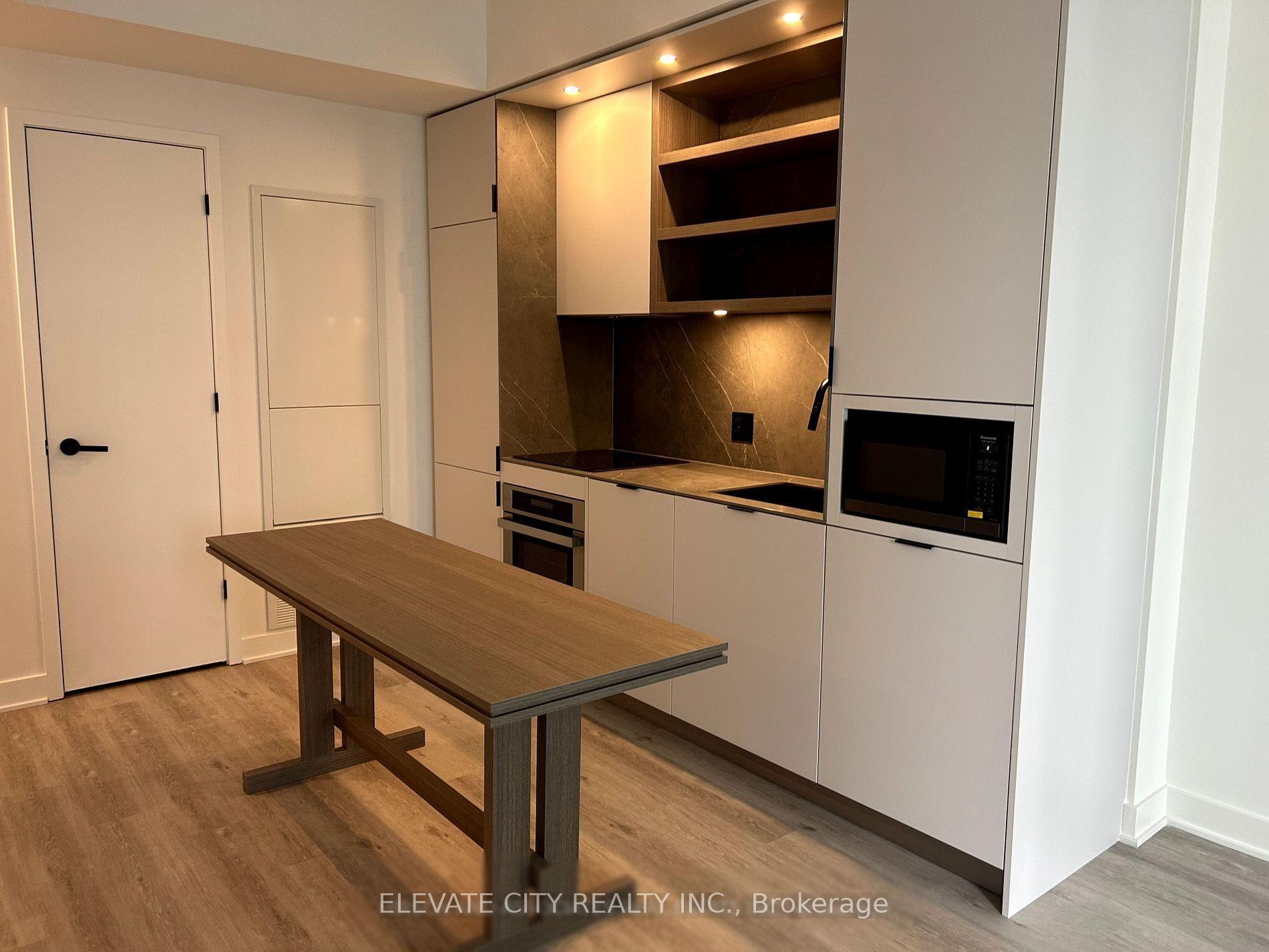 Photo 5 of Unit 1809, 55 Charles Street E, Toronto, Church-Yonge Corridor — HOMEH
