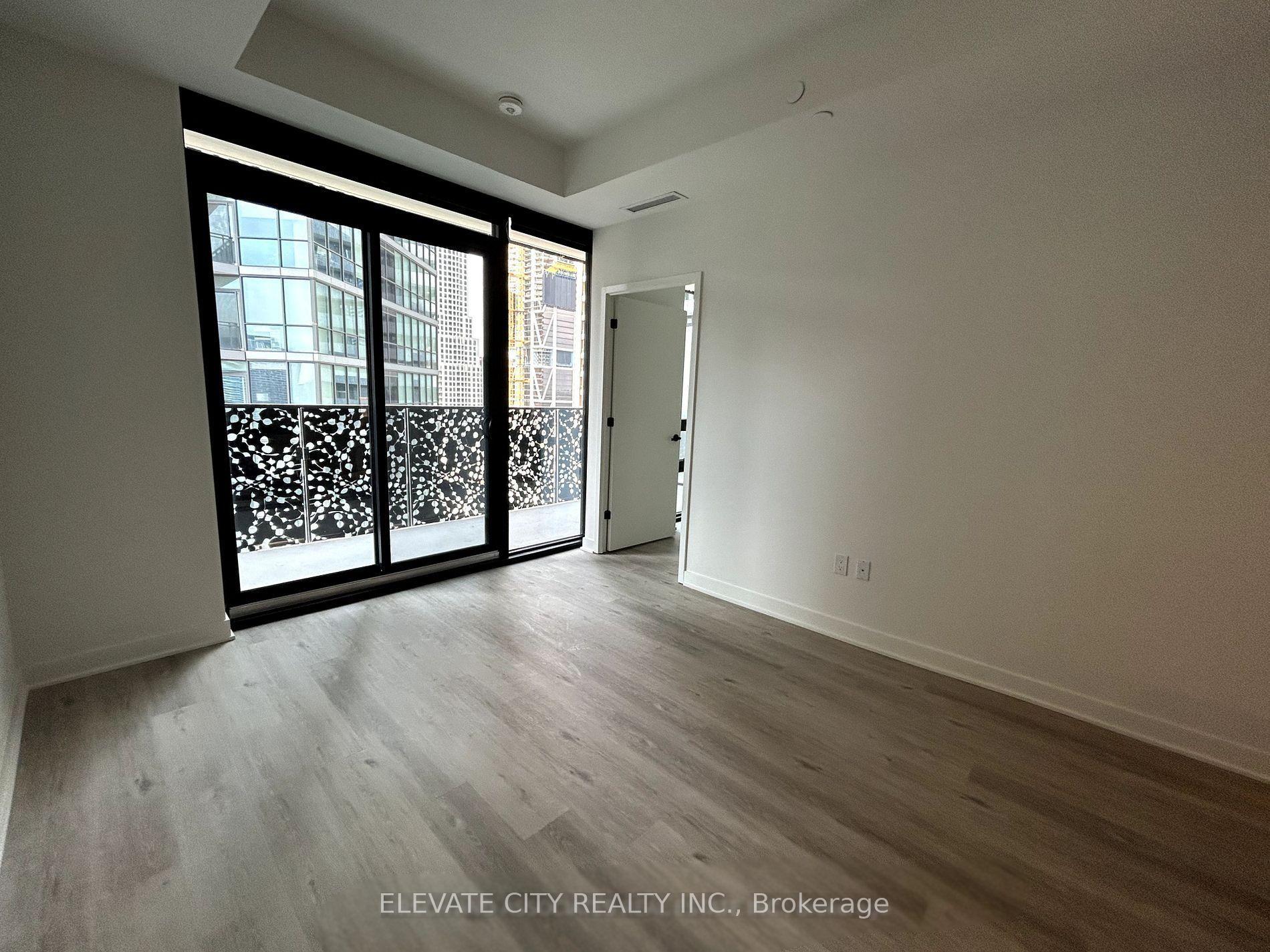 Photo 10 of Unit 1809, 55 Charles Street E, Toronto, Church-Yonge Corridor — HOMEH
