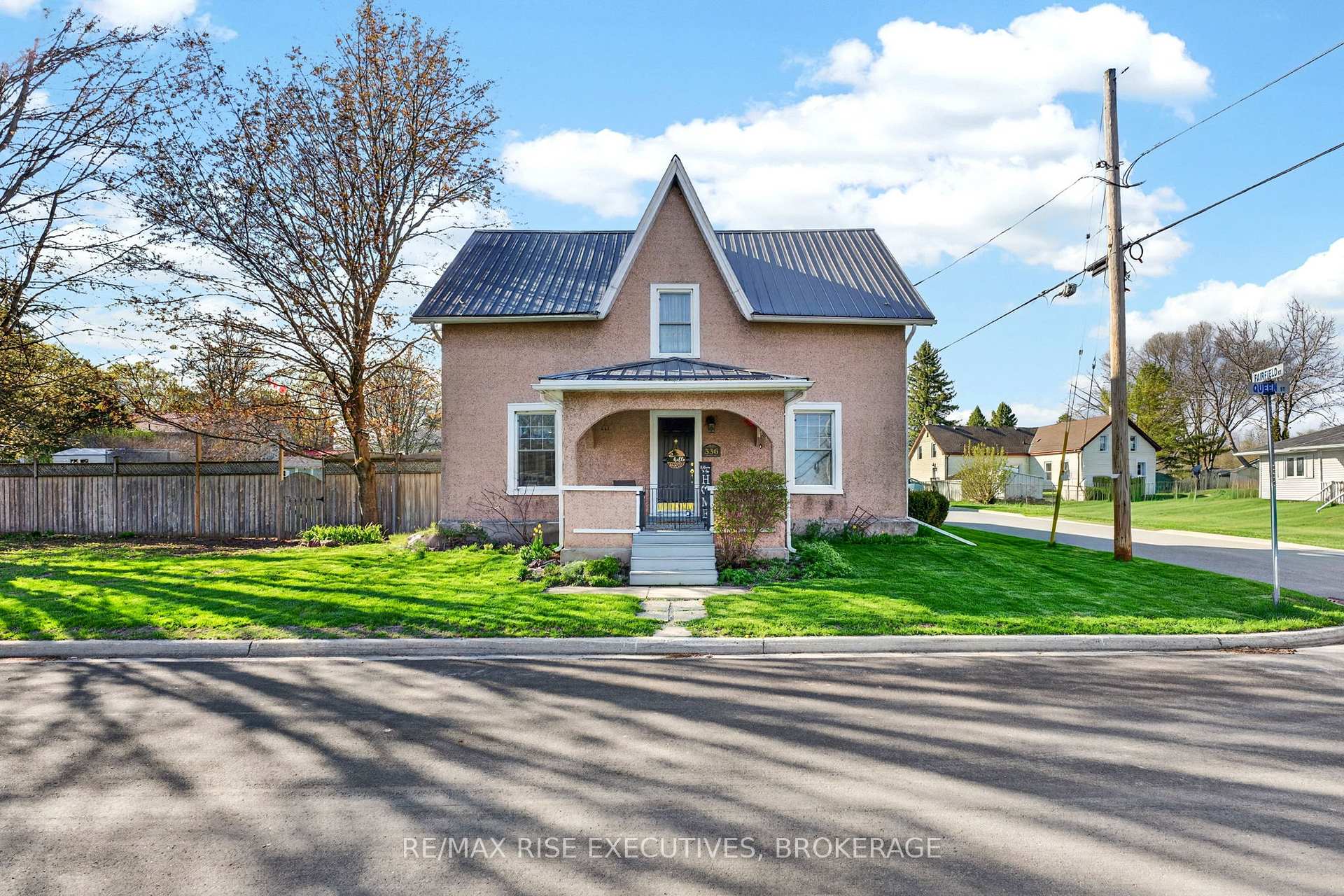 Photo 1 of 336 Queen Street, Loyalist, Bath — HOMEH