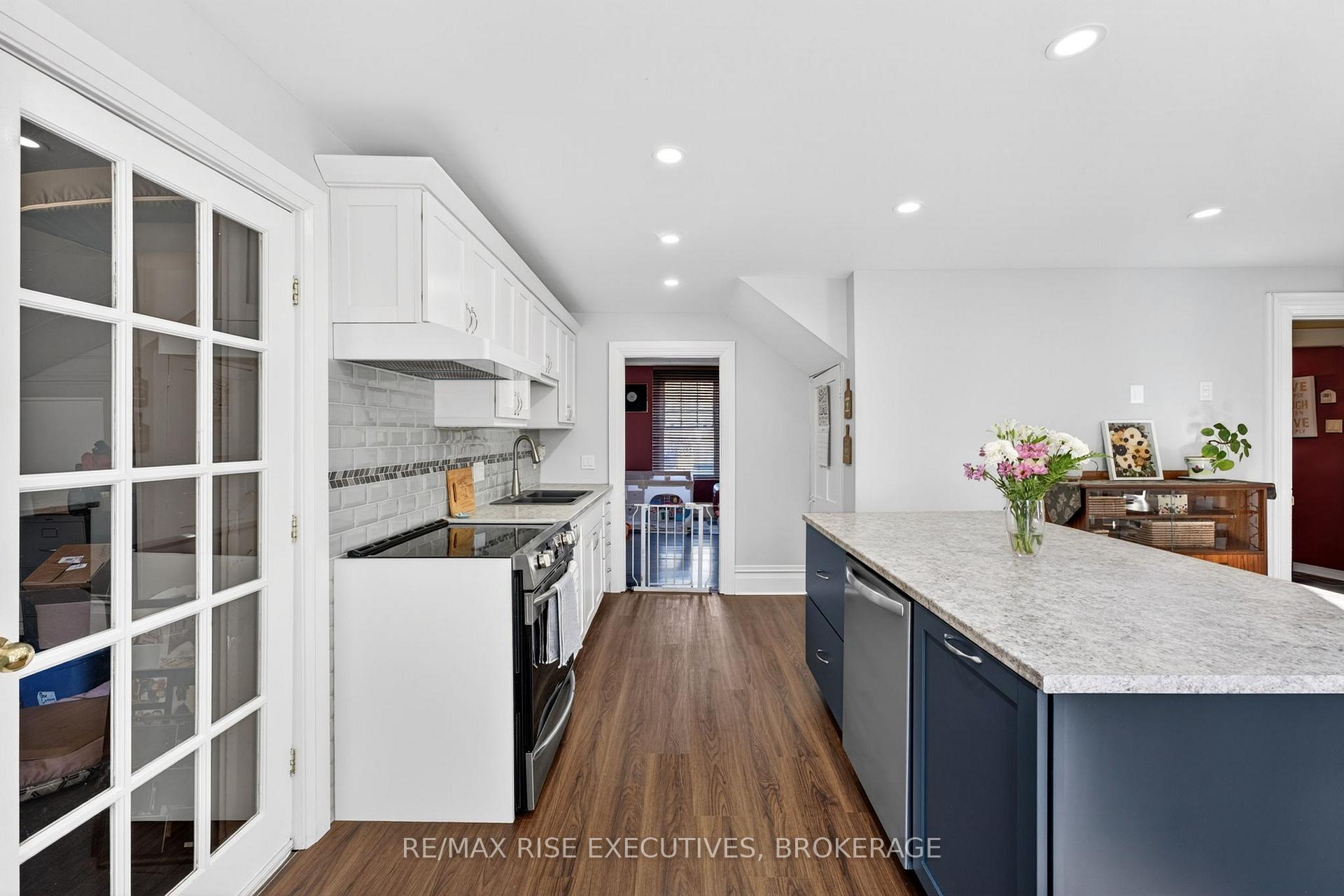 Photo 10 of 336 Queen Street, Loyalist, Bath — HOMEH