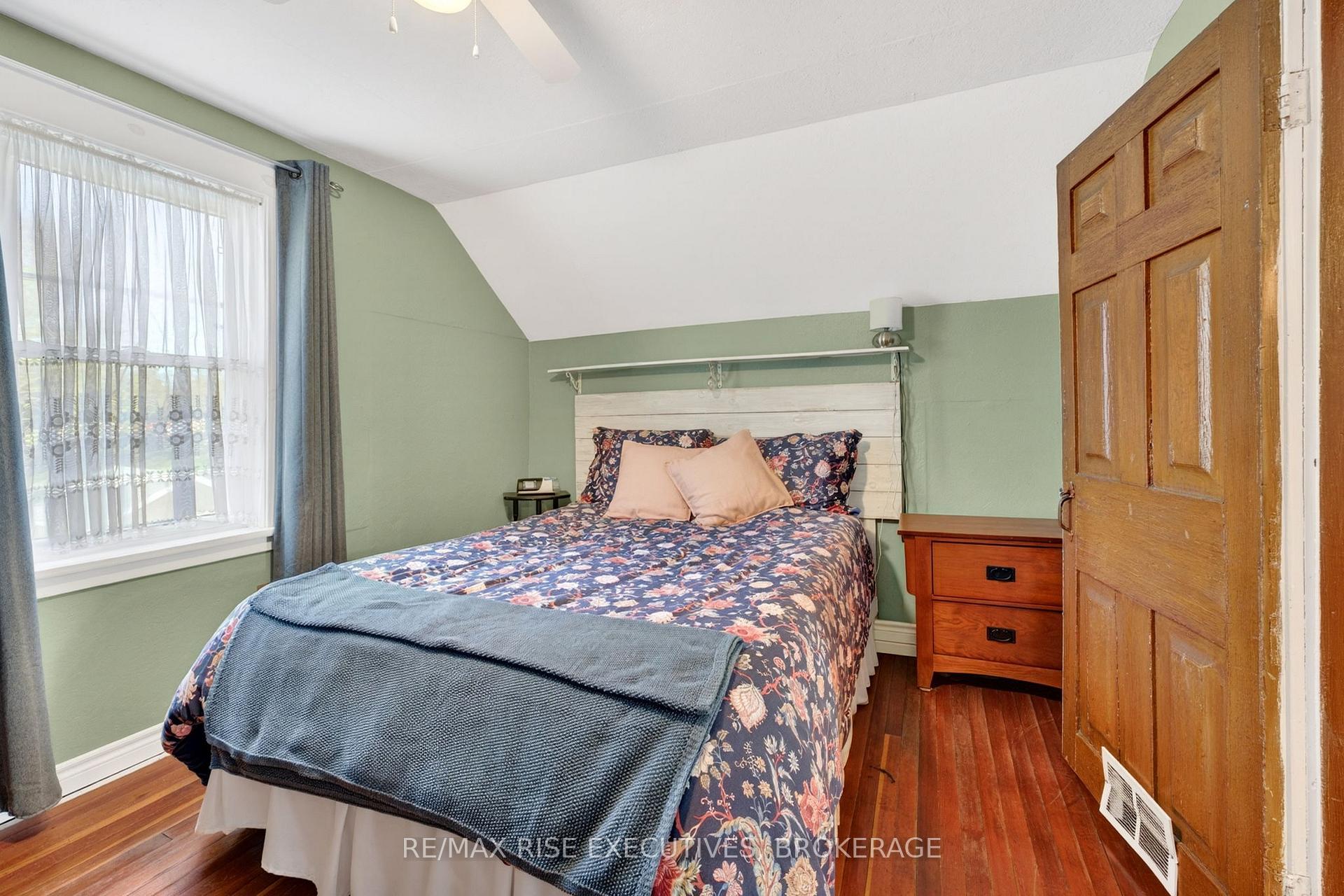 Photo 20 of 336 Queen Street, Loyalist, Bath — HOMEH