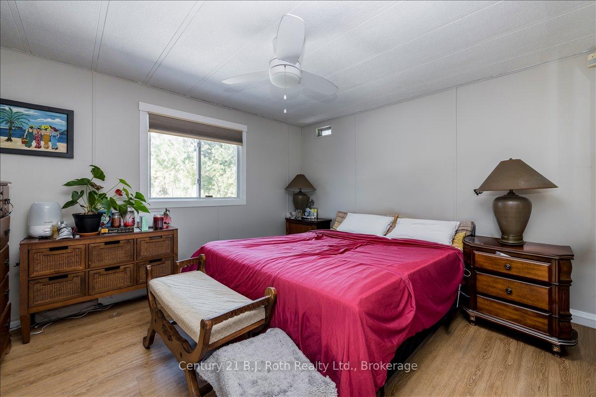 Photo 11 of 1 Smiths Lane, Midland — HOMEH