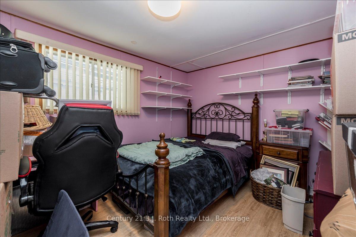 Photo 14 of 1 Smiths Lane, Midland — HOMEH