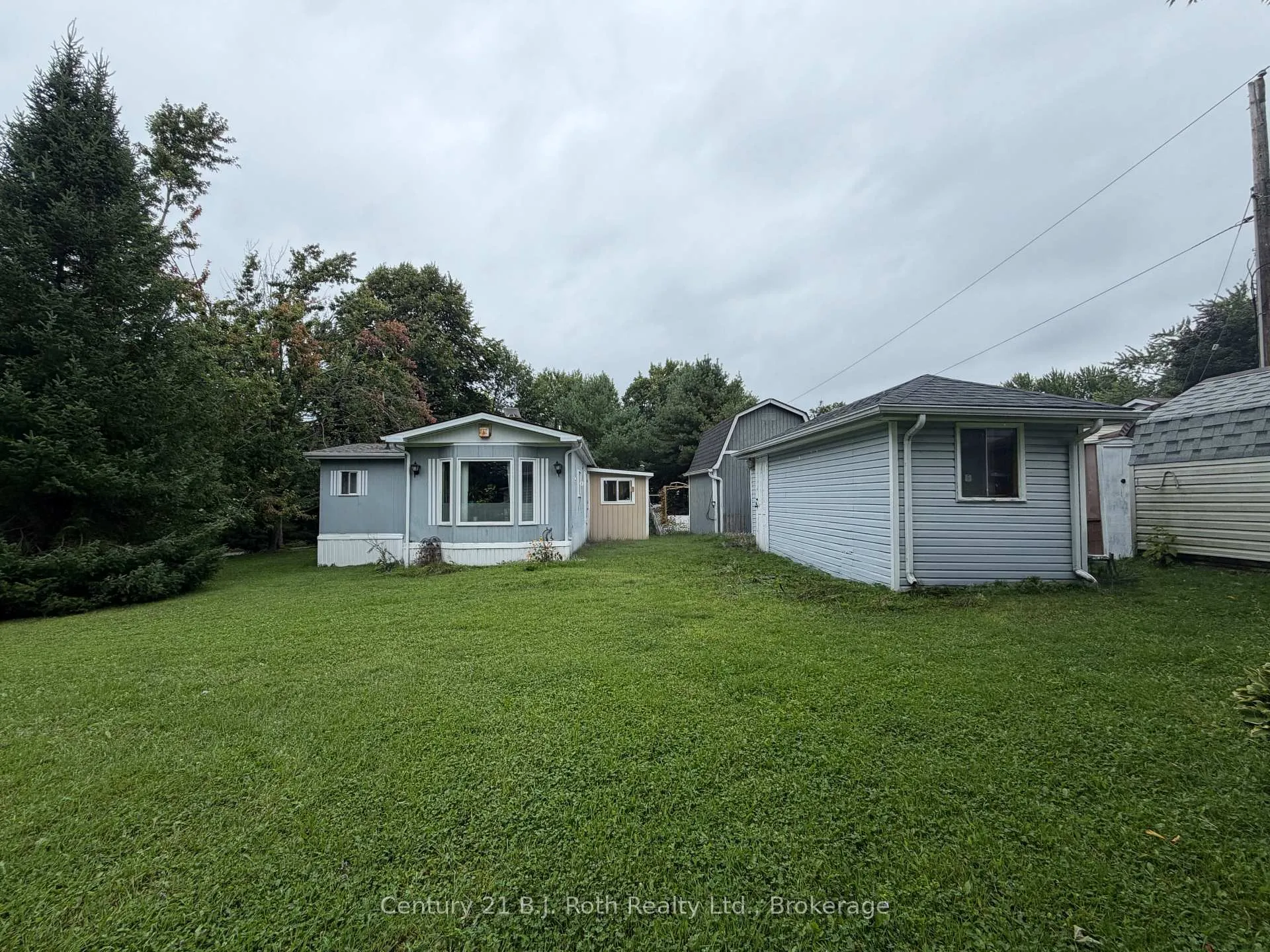 Photo 2 of 1 Smiths Lane, Midland — HOMEH