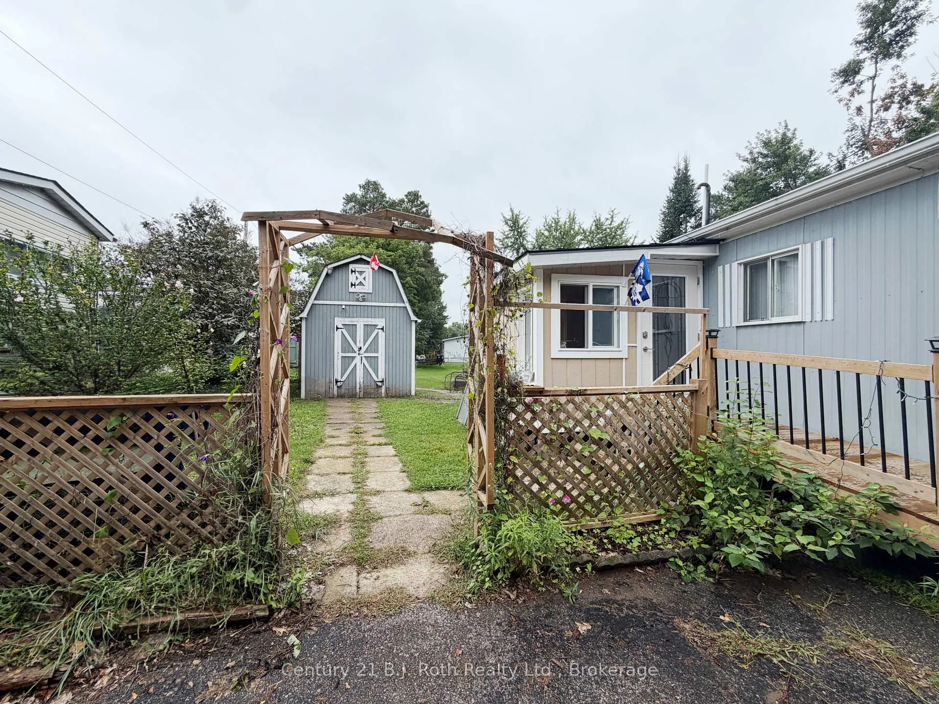 Photo 20 of 1 Smiths Lane, Midland — HOMEH