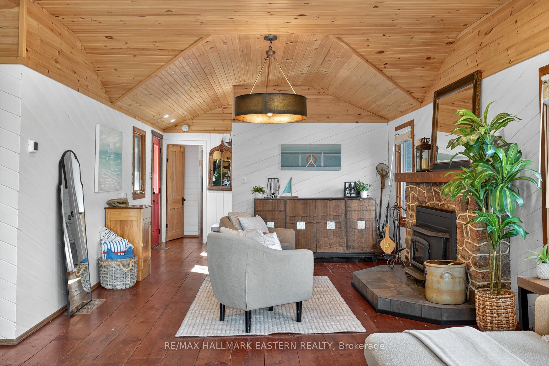 Photo 9 of 2712 Channel View Lane, Selwyn — HOMEH