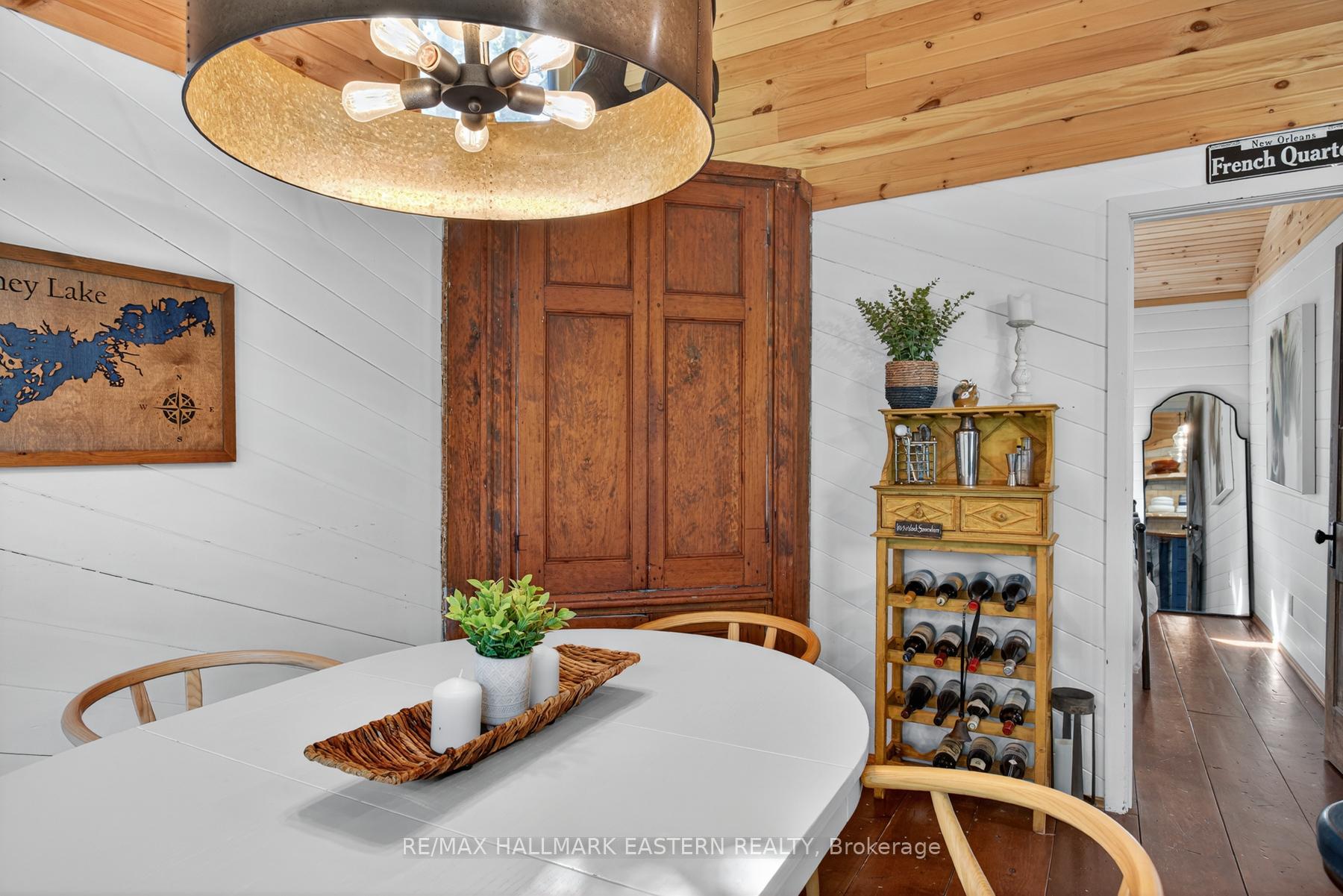 Photo 20 of 2712 Channel View Lane, Selwyn — HOMEH