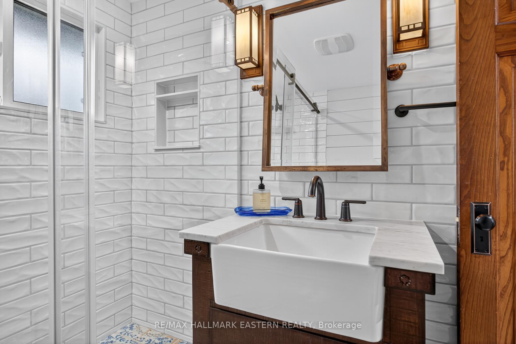 Photo 27 of 2712 Channel View Lane, Selwyn — HOMEH