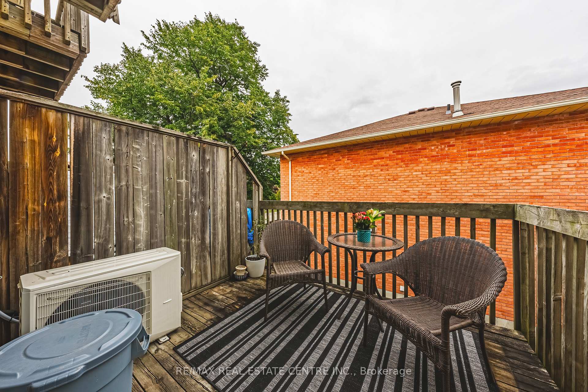 Photo 16 of Unit 3, 266 Limeridge Road E, Hamilton, Bruleville — HOMEH