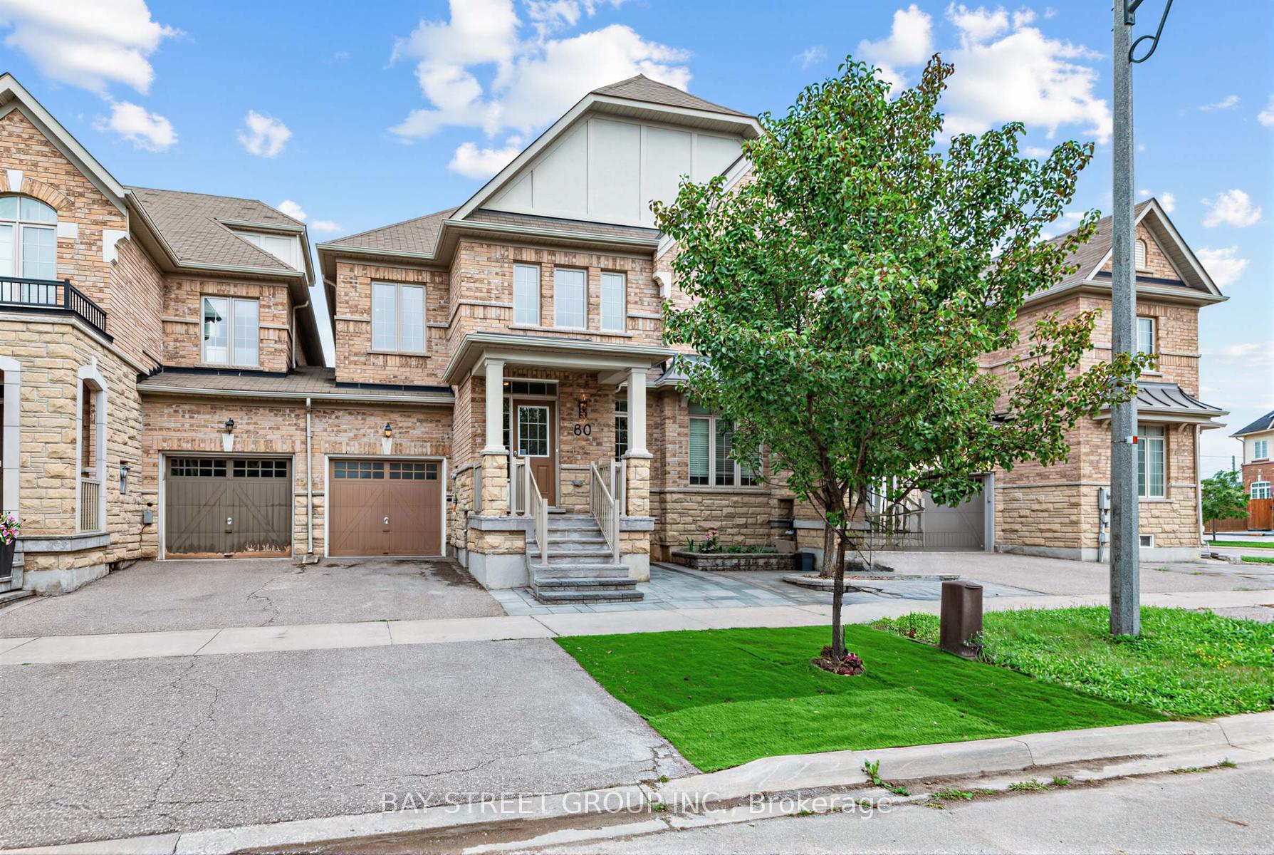 Front of 80 Living Crescent