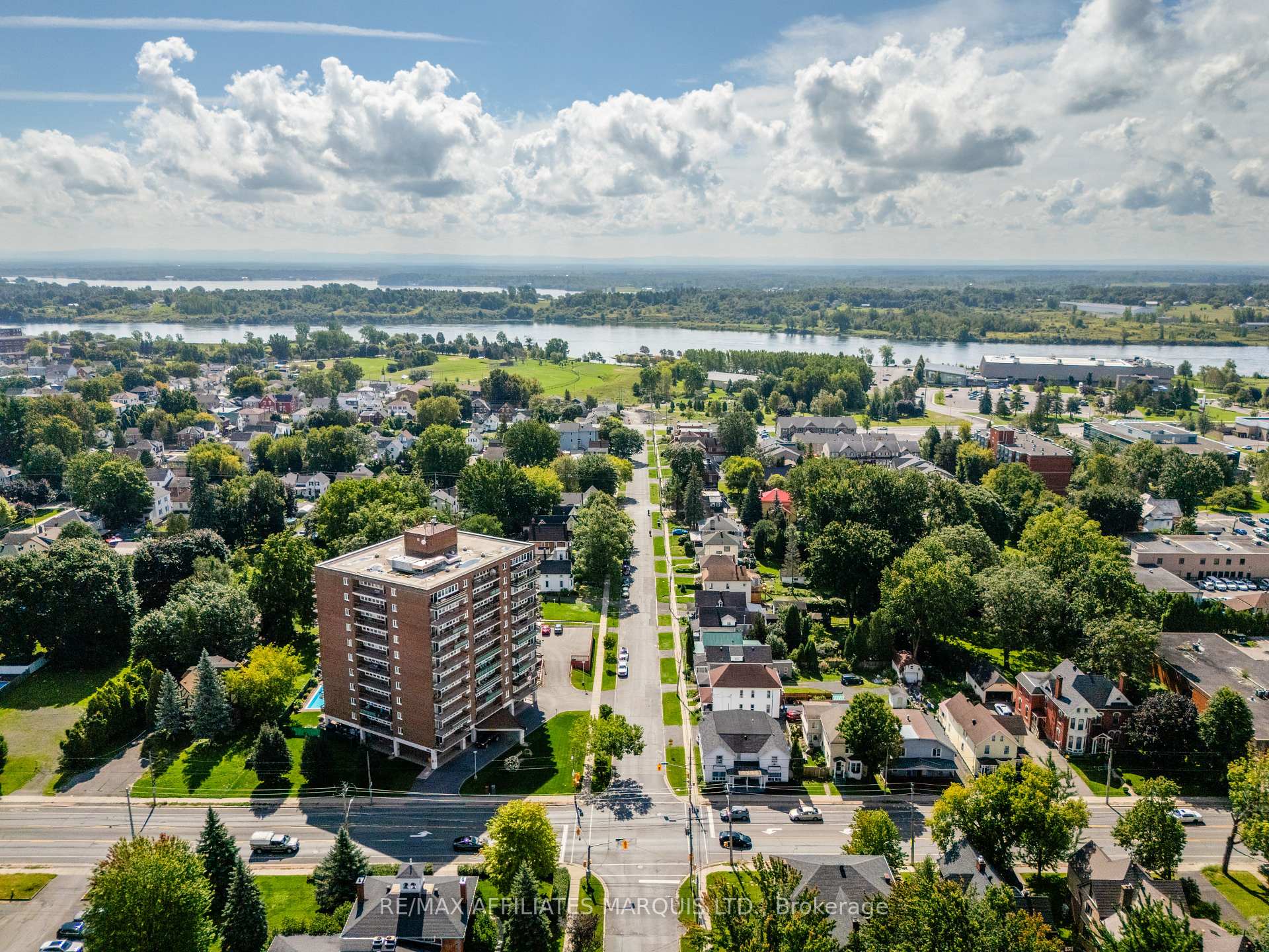 Photo 6 of Unit 806, 308 Second Street E, Cornwall, Cornwall — HOMEH