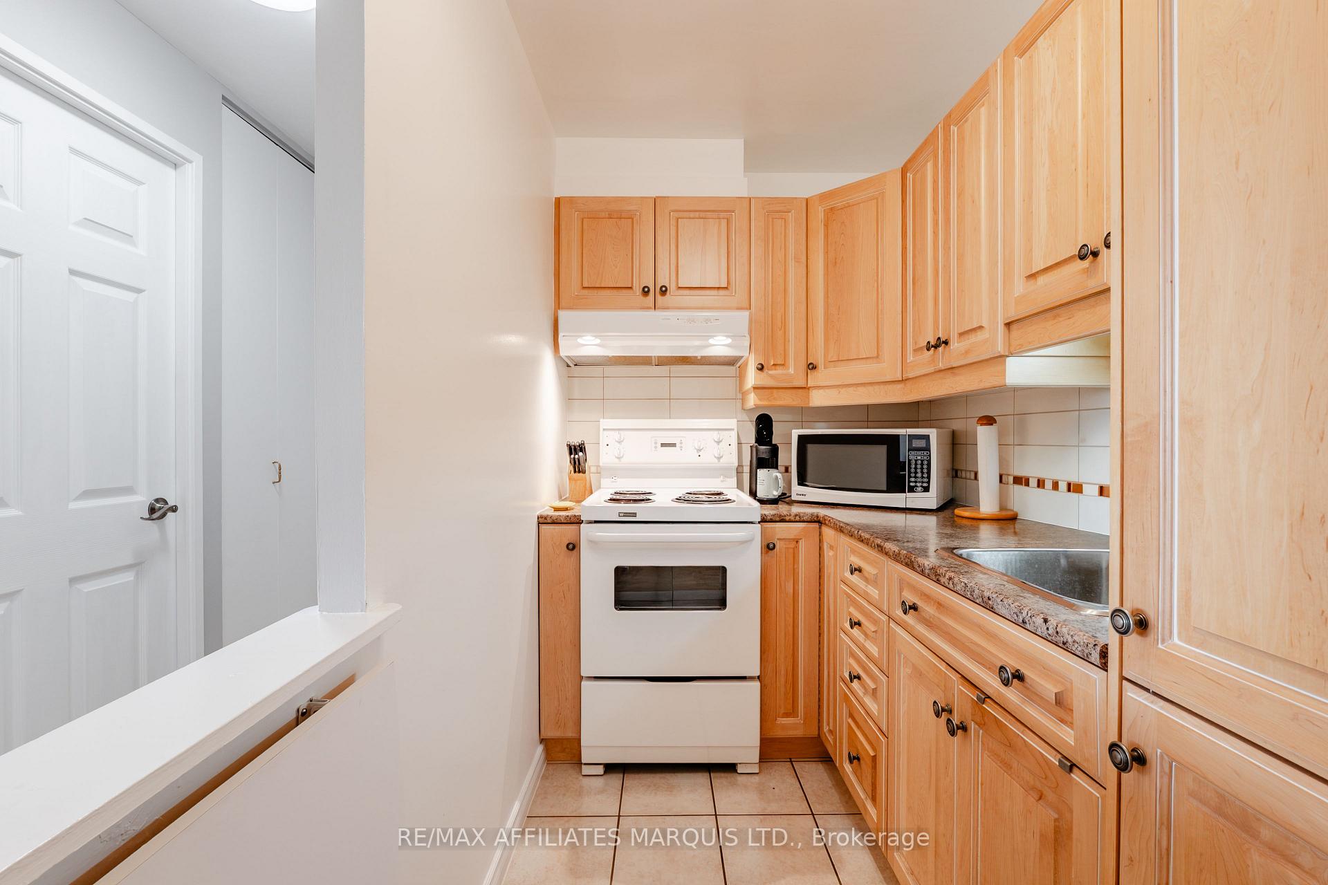 Photo 14 of Unit 806, 308 Second Street E, Cornwall, Cornwall — HOMEH