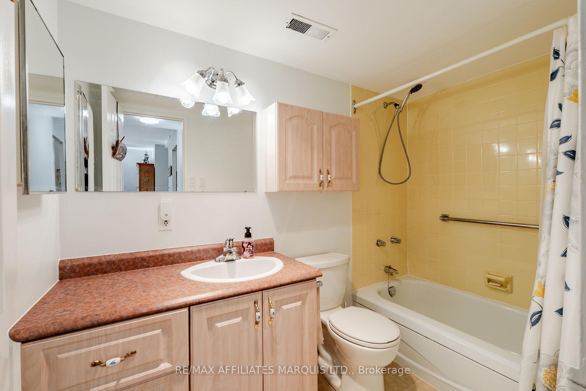 Photo 23 of Unit 806, 308 Second Street E, Cornwall, Cornwall — HOMEH