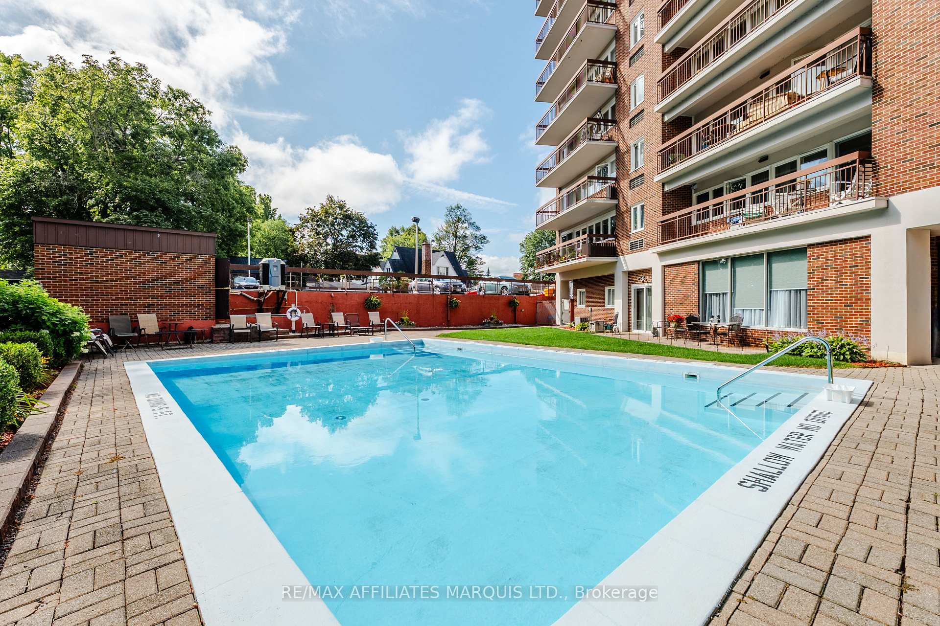 Photo 43 of Unit 806, 308 Second Street E, Cornwall, Cornwall — HOMEH