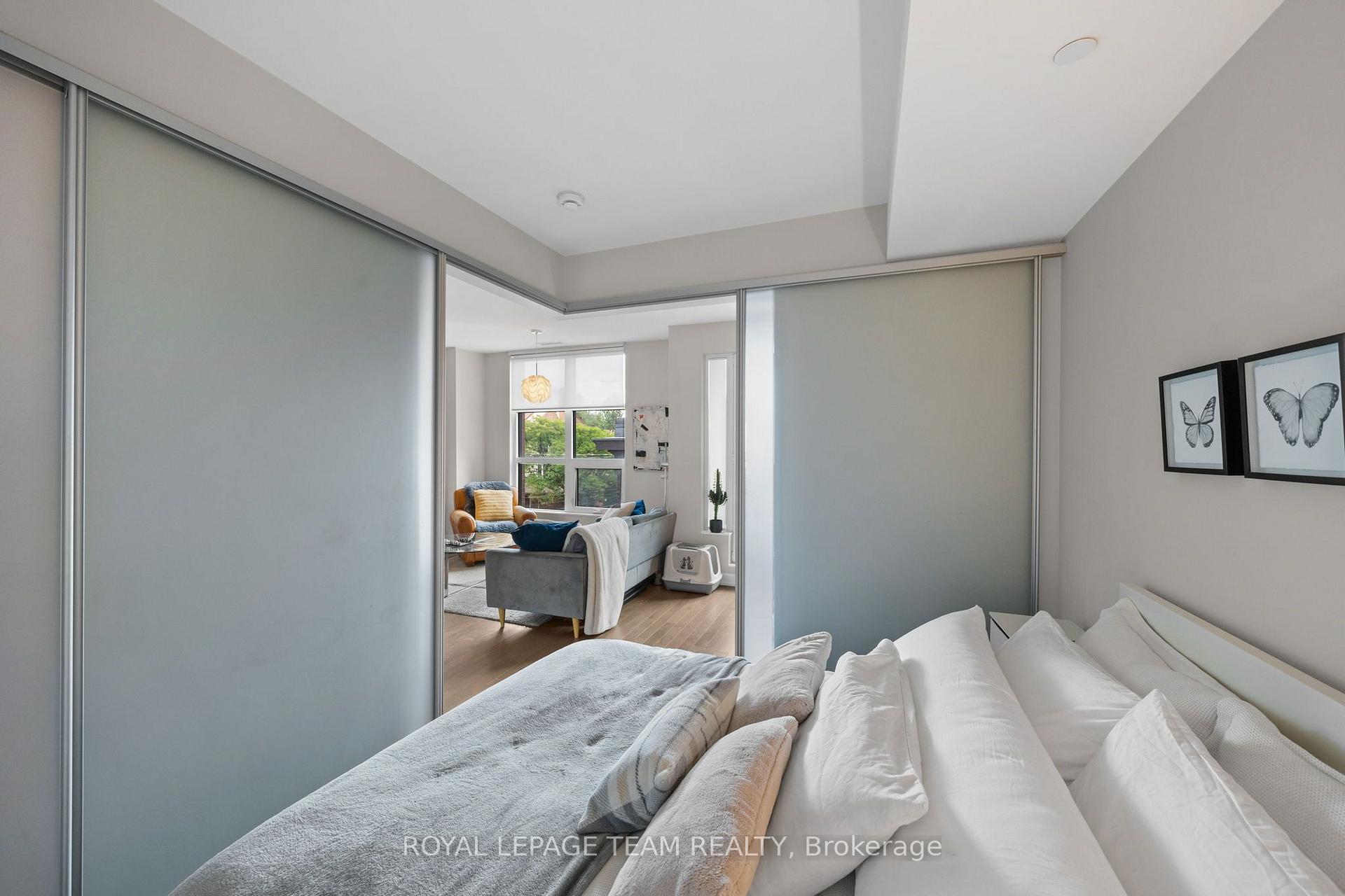 Photo 15 of Unit 304, 10 Rosemount Avenue, Ottawa, Hintonburg — HOMEH