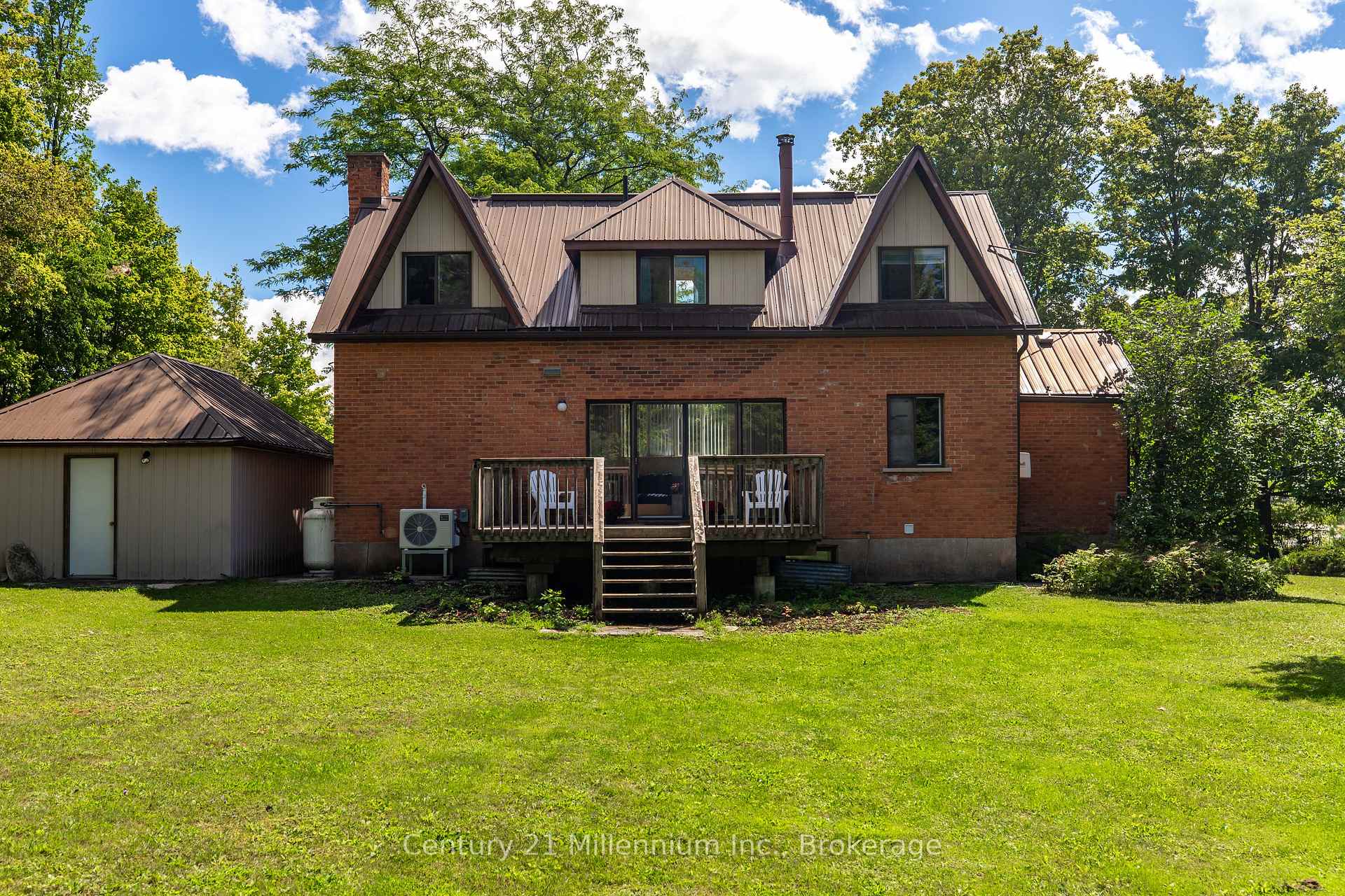 Photo 10 of 425005 Irish Lake Road, Grey Highlands — HOMEH