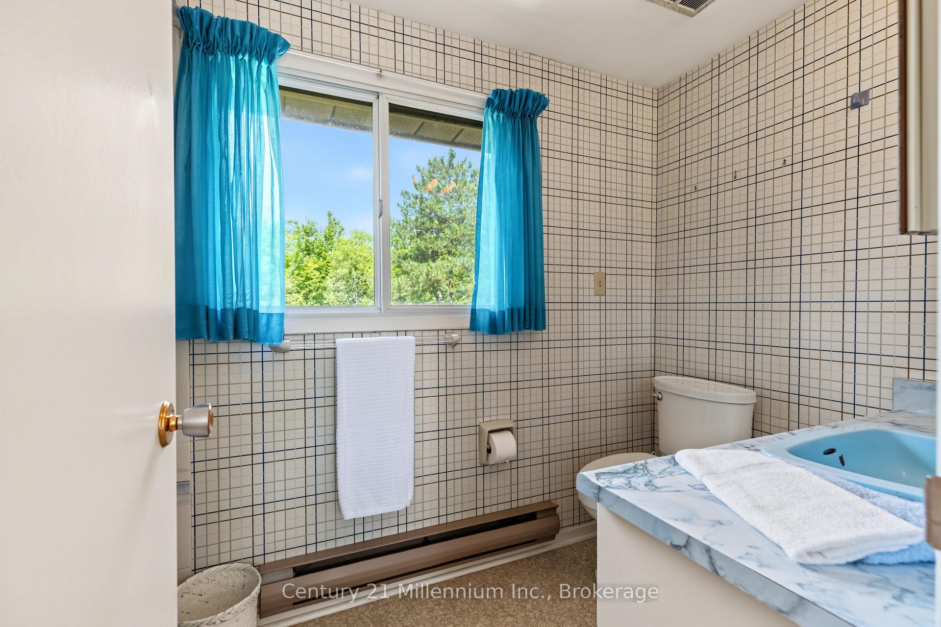 Photo 44 of 425005 Irish Lake Road, Grey Highlands — HOMEH