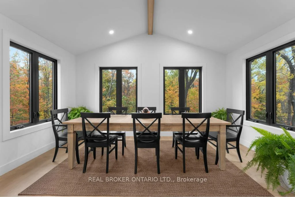 Photo 10 of 3169 King Street, Lincoln, Lincoln-Jordan/Vineland — HOMEH
