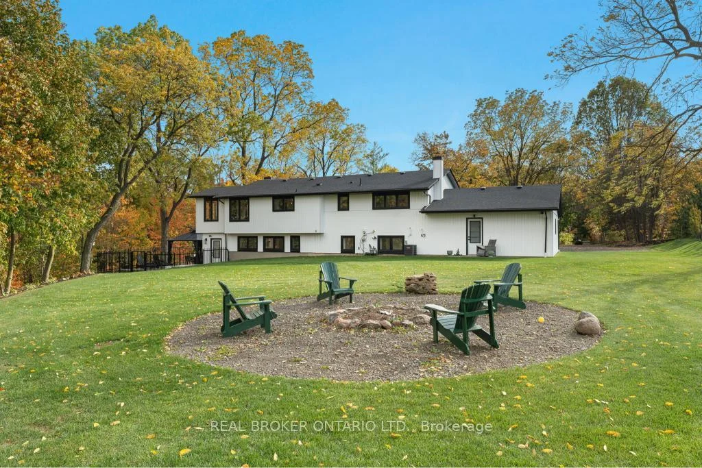 Photo 16 of 3169 King Street, Lincoln, Lincoln-Jordan/Vineland — HOMEH