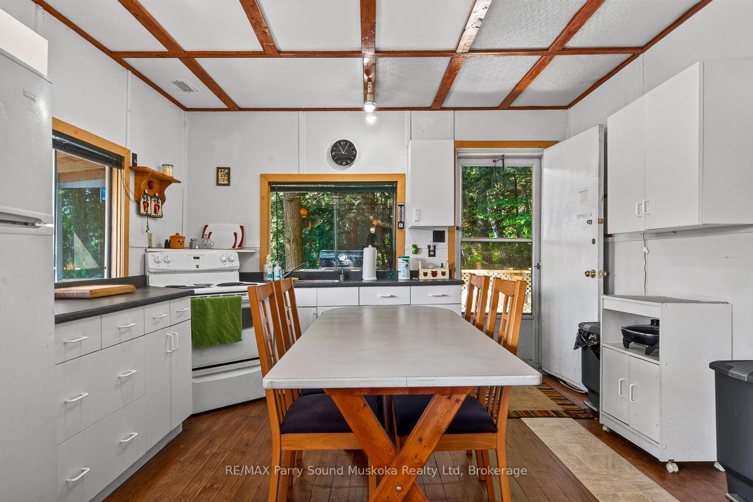 Photo 10 of 87 Millies Road, Seguin — HOMEH