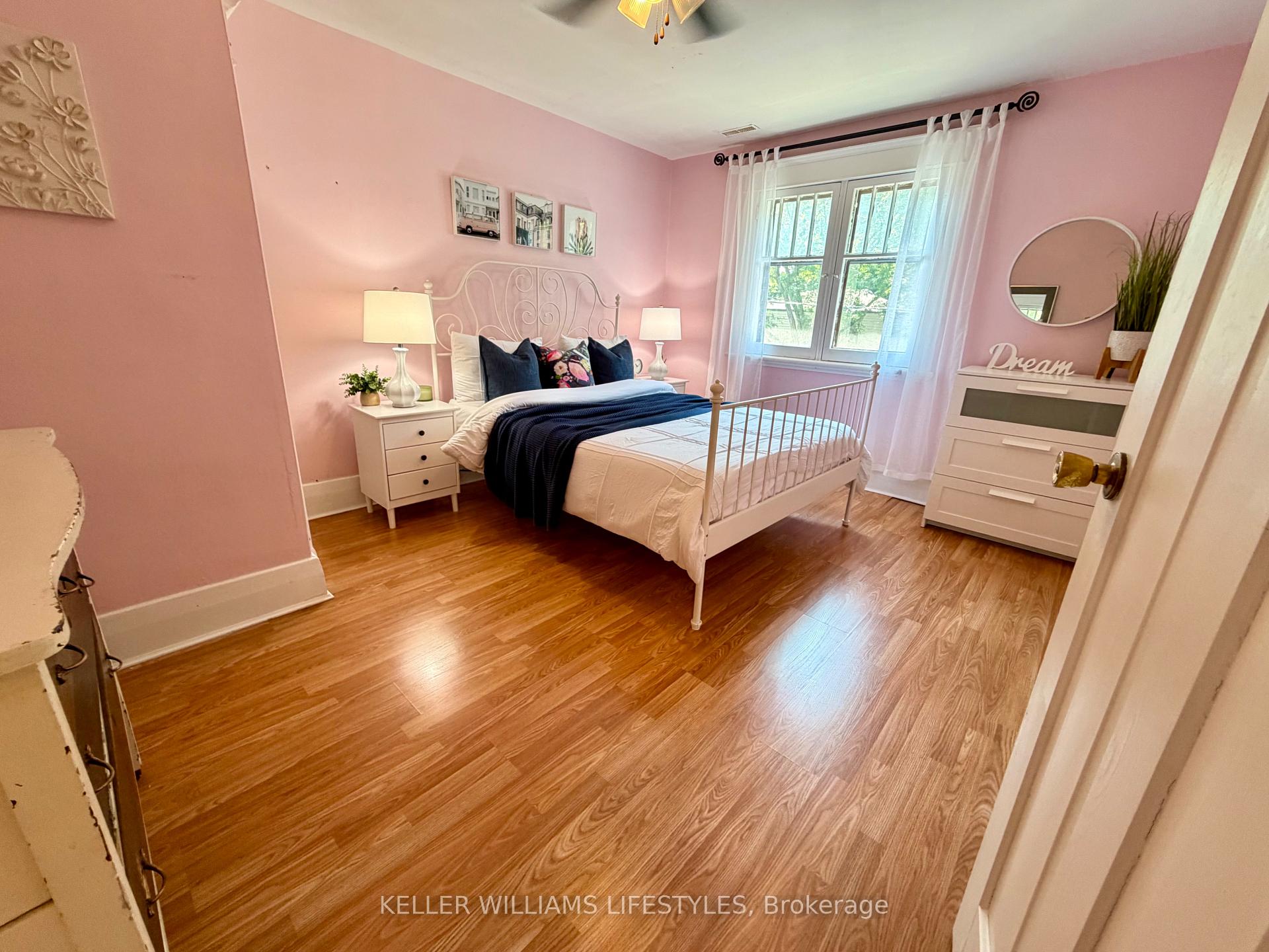 Photo 14 of 5 Cove Road, London, South E — HOMEH
