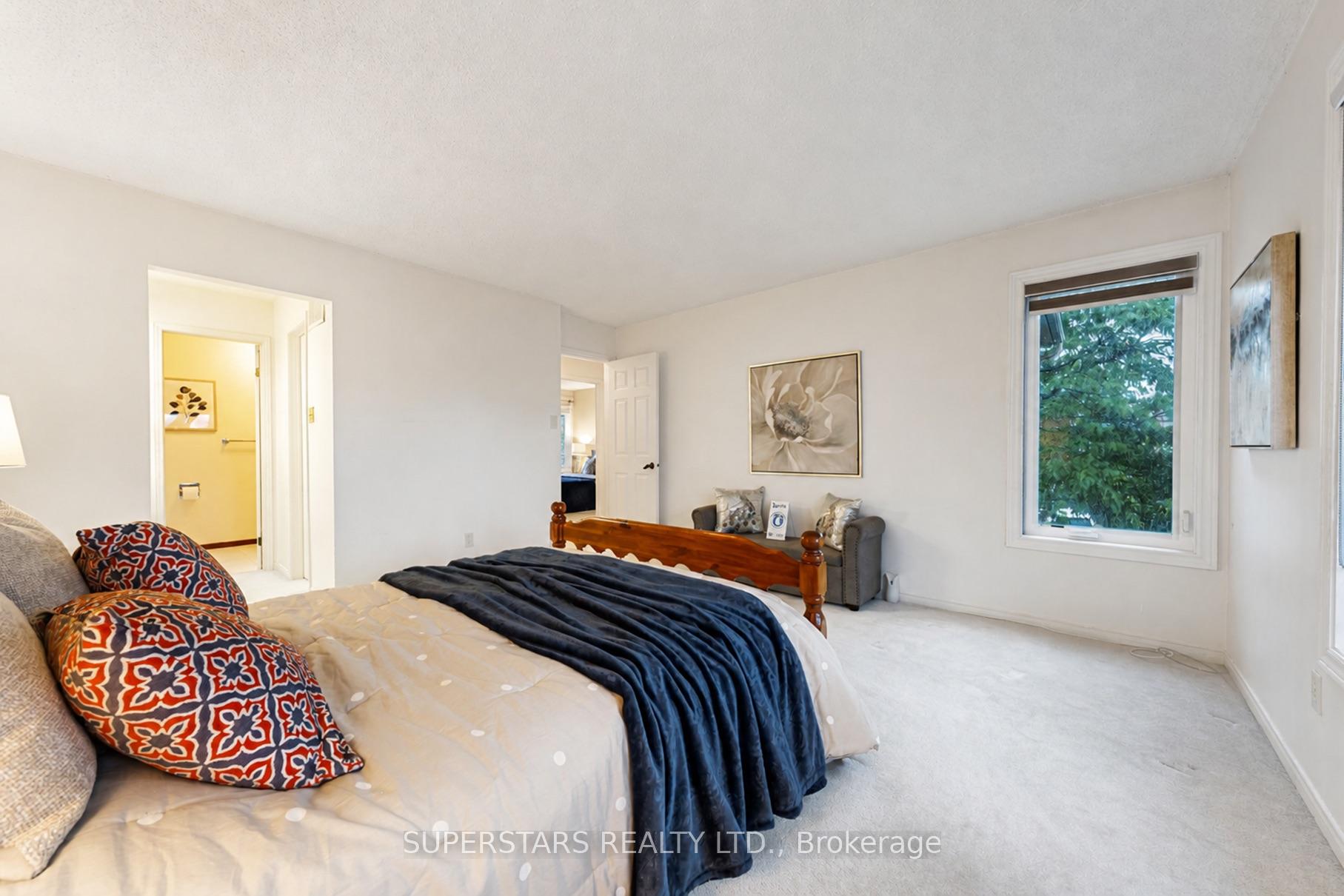 Photo 24 of 48 Coverdale Crescent, Scarborough, Steeles — HOMEH