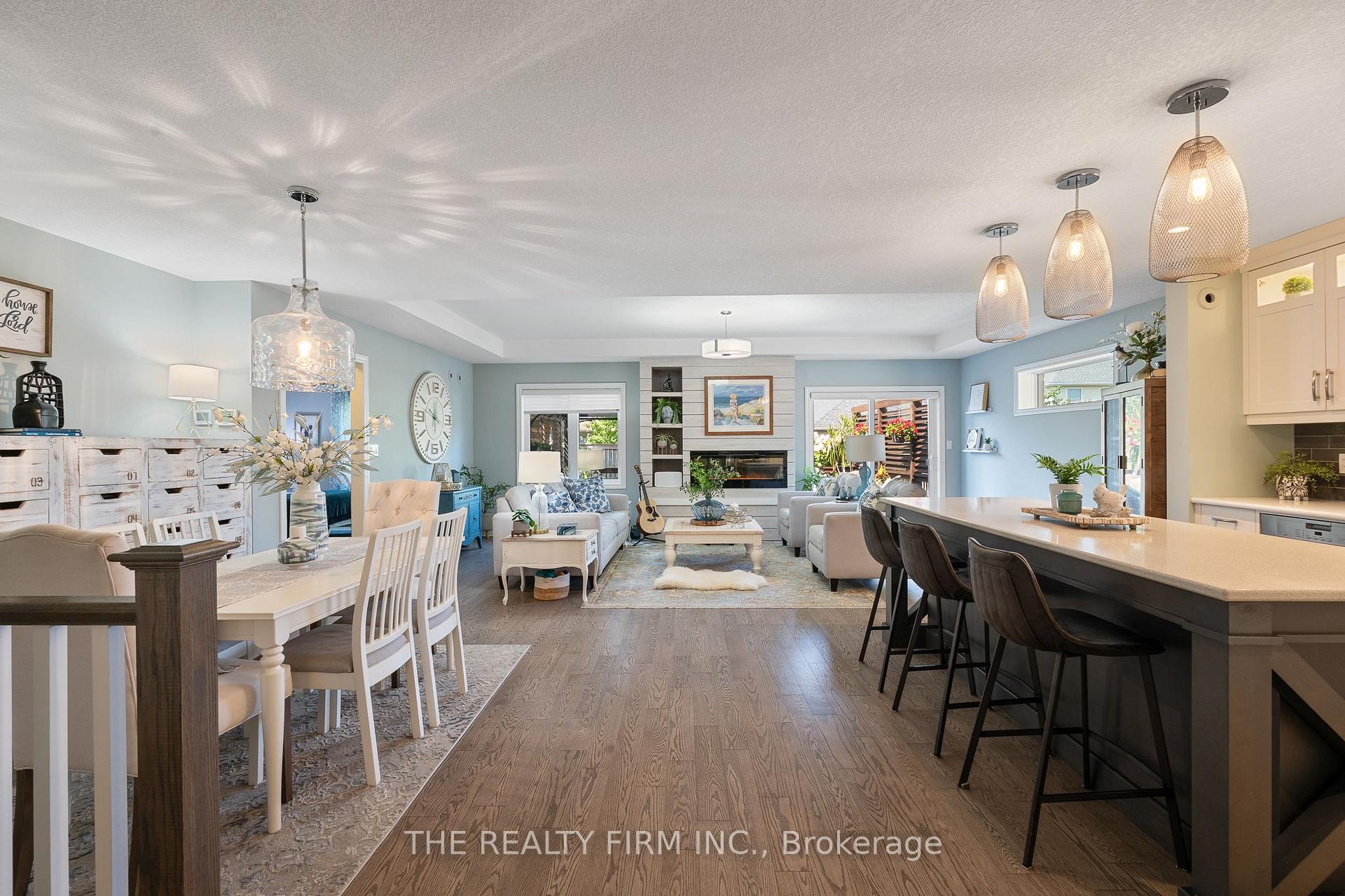 Photo 6 of 34 Ashberry Place, St. Thomas — HOMEH