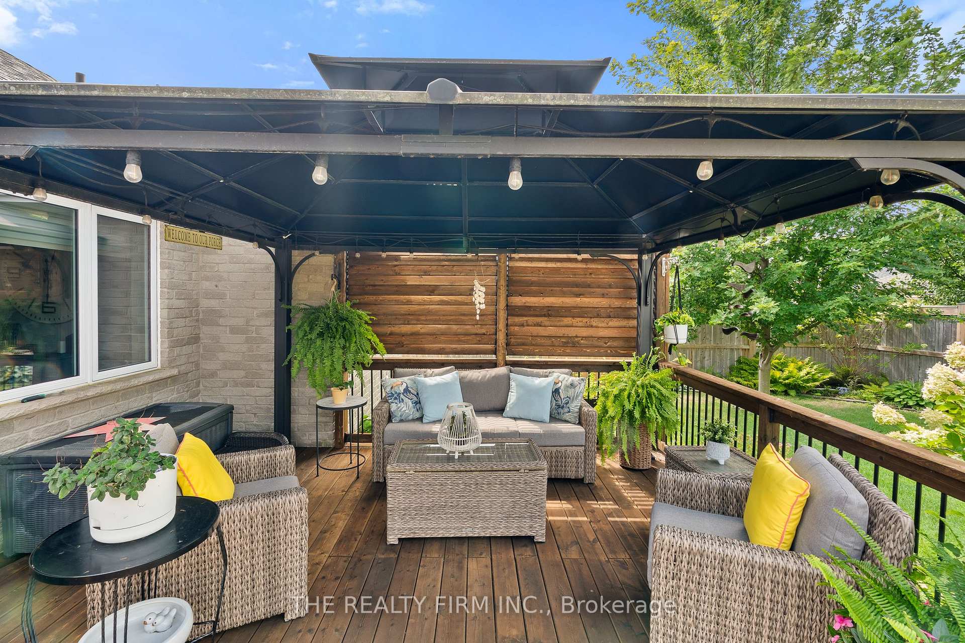 Photo 32 of 34 Ashberry Place, St. Thomas — HOMEH