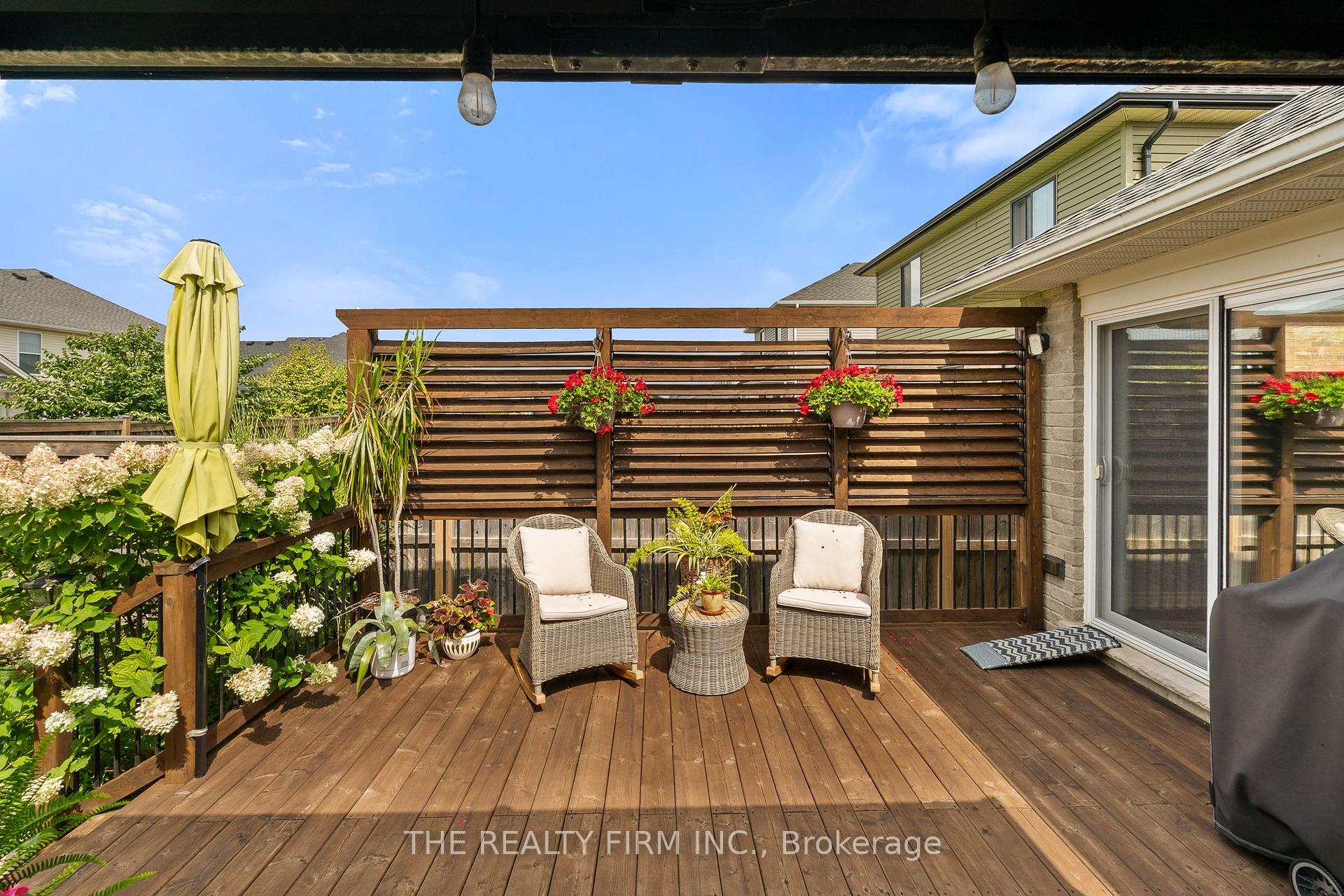 Photo 33 of 34 Ashberry Place, St. Thomas — HOMEH