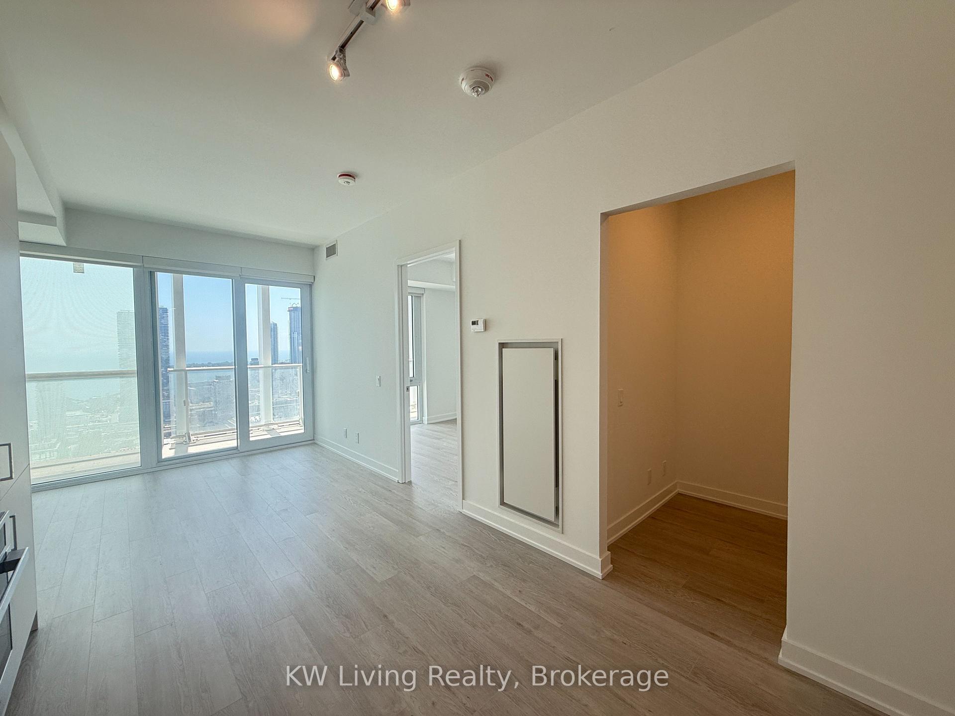Photo 7 of Unit 5005, 88 Queen Street, Toronto, Church-Yonge Corridor — HOMEH