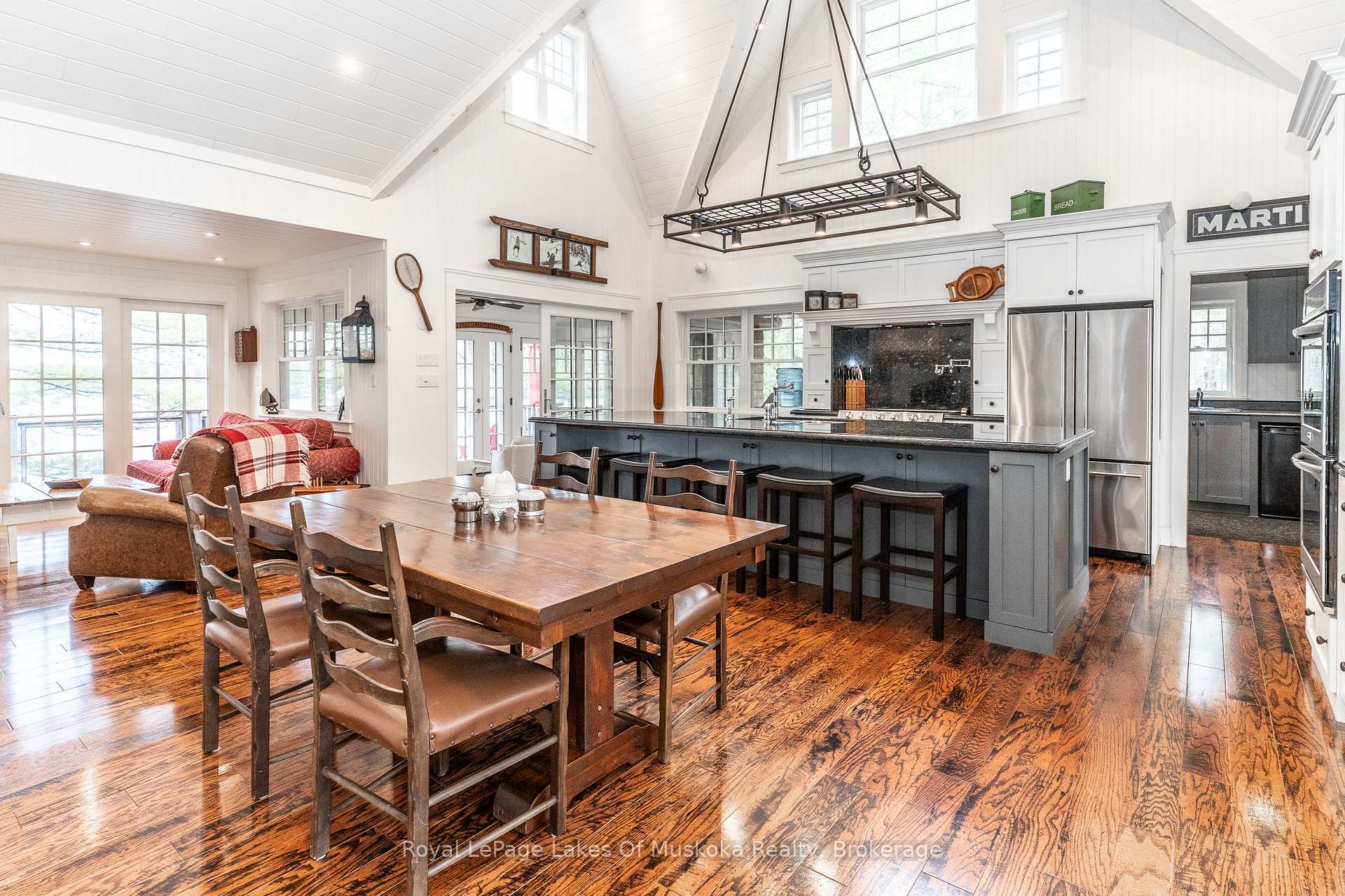 Photo 10 of 27 Island 2ml, Gravenhurst, Wood (Gravenhurst) — HOMEH