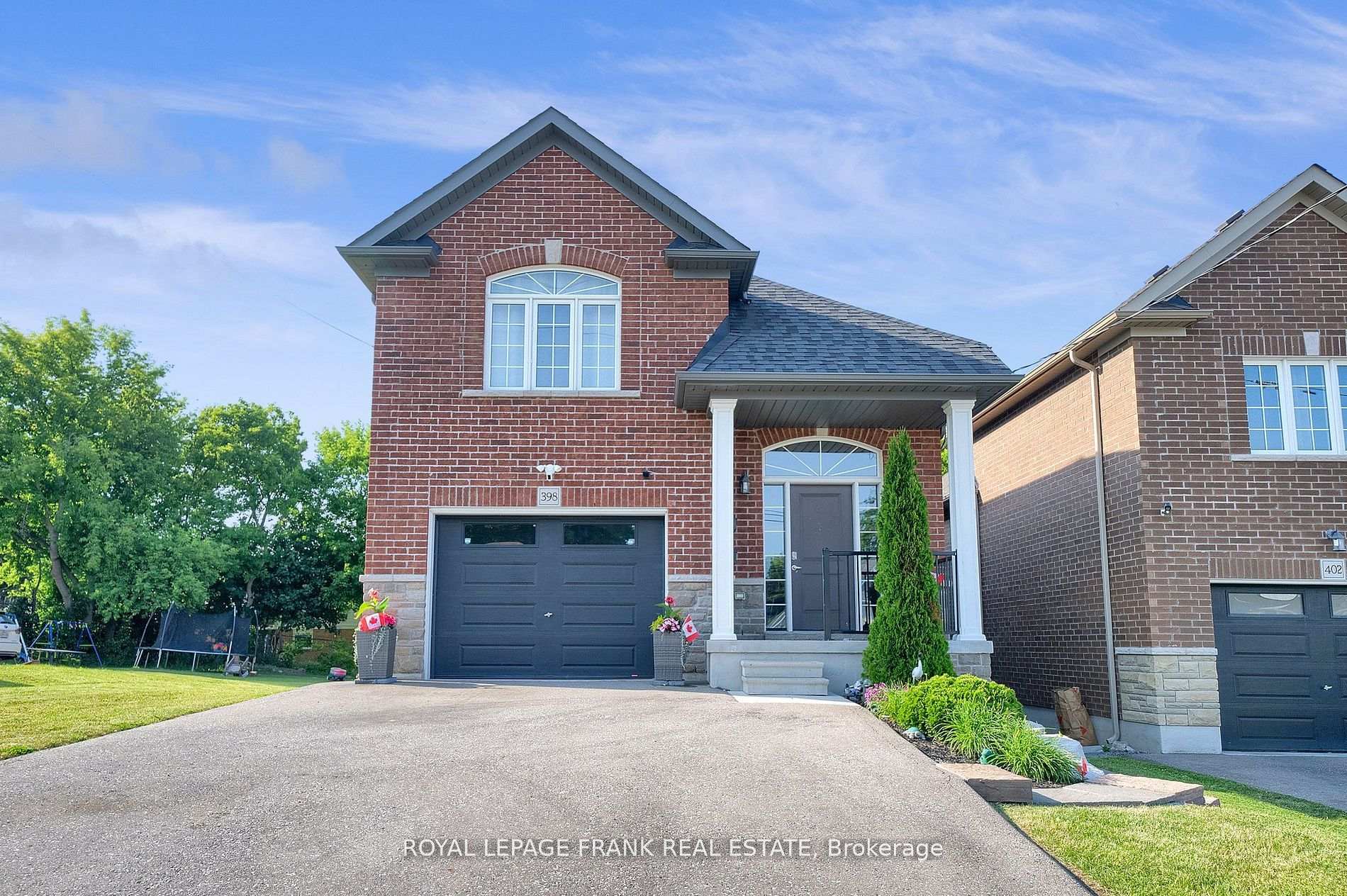 Photo of 398 Olive Avenue