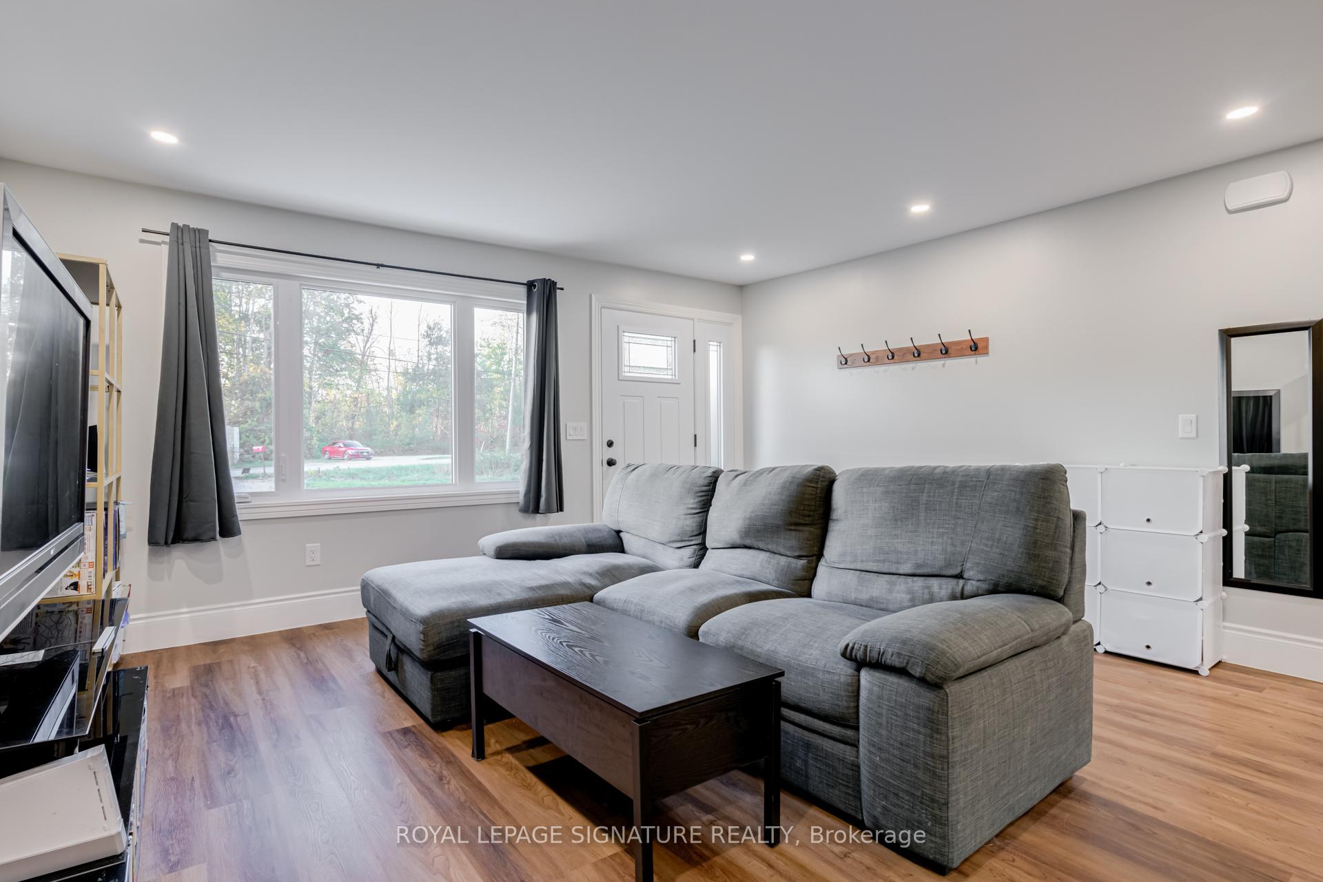 Photo 6 of 8 Mountsberg Road, Hamilton, Rural Flamborough — HOMEH