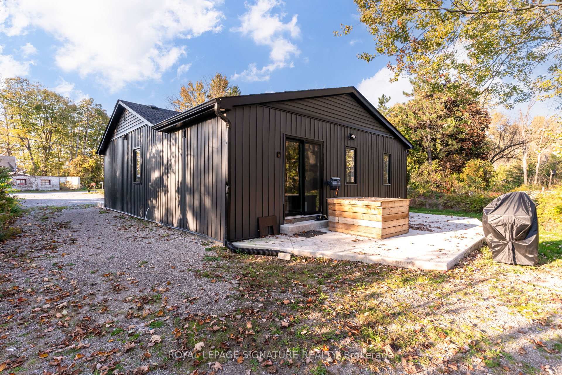Photo 17 of 8 Mountsberg Road, Hamilton, Rural Flamborough — HOMEH