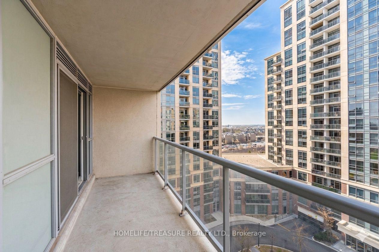 Photo 20 of Unit 905, 5 Michael Power Place, Etobicoke, Islington-City Centre West — HOMEH