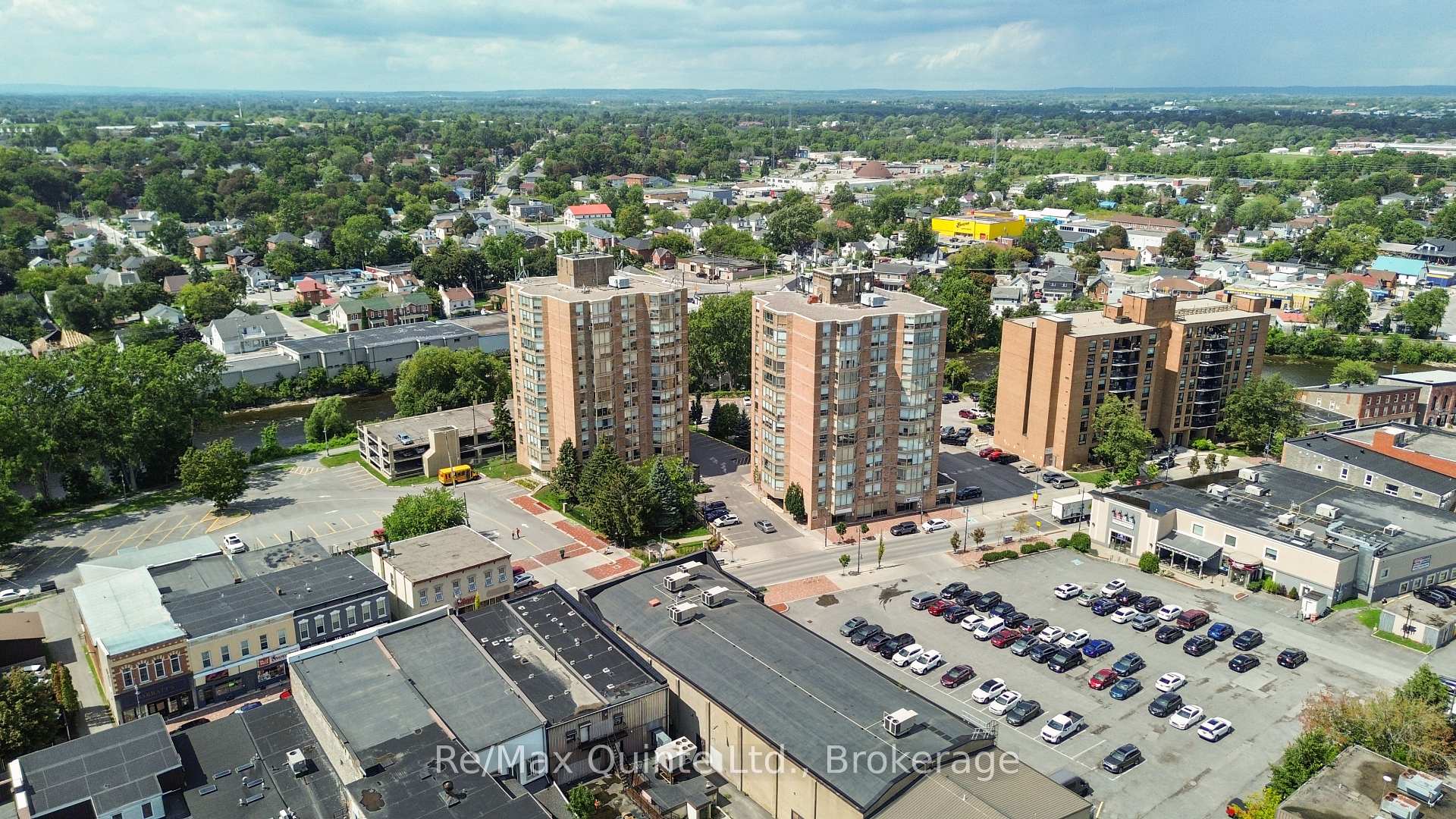 Photo 3 of Unit 803, 350 Front Street, Belleville, Belleville Ward — HOMEH