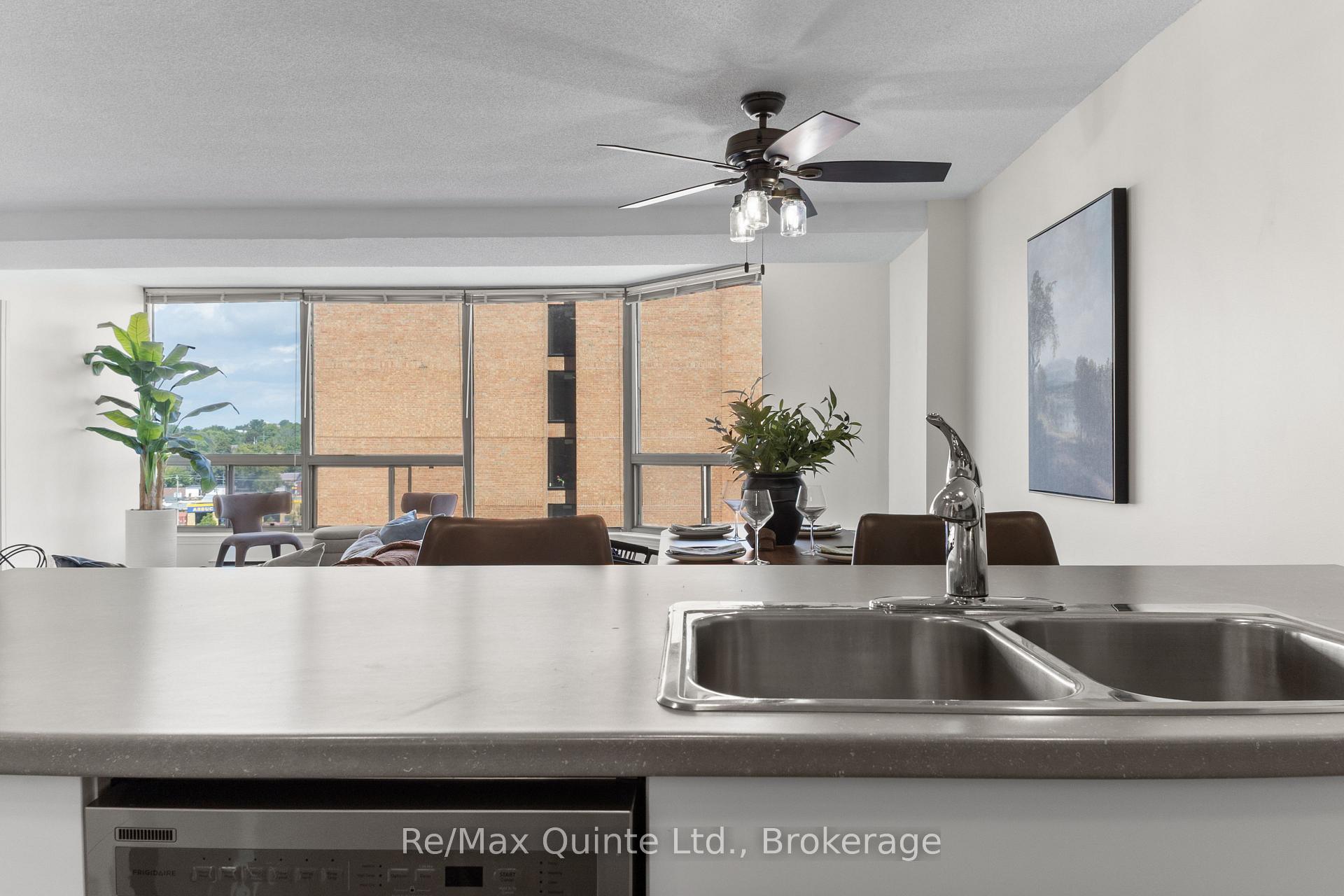 Photo 14 of Unit 803, 350 Front Street, Belleville, Belleville Ward — HOMEH