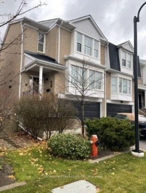 Photo 1 of 30 Tamarack Circle, Etobicoke, Kingsview Village-The Westway — HOMEH