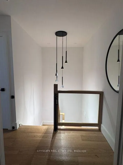 Photo 22 of 30 Tamarack Circle, Etobicoke, Kingsview Village-The Westway — HOMEH