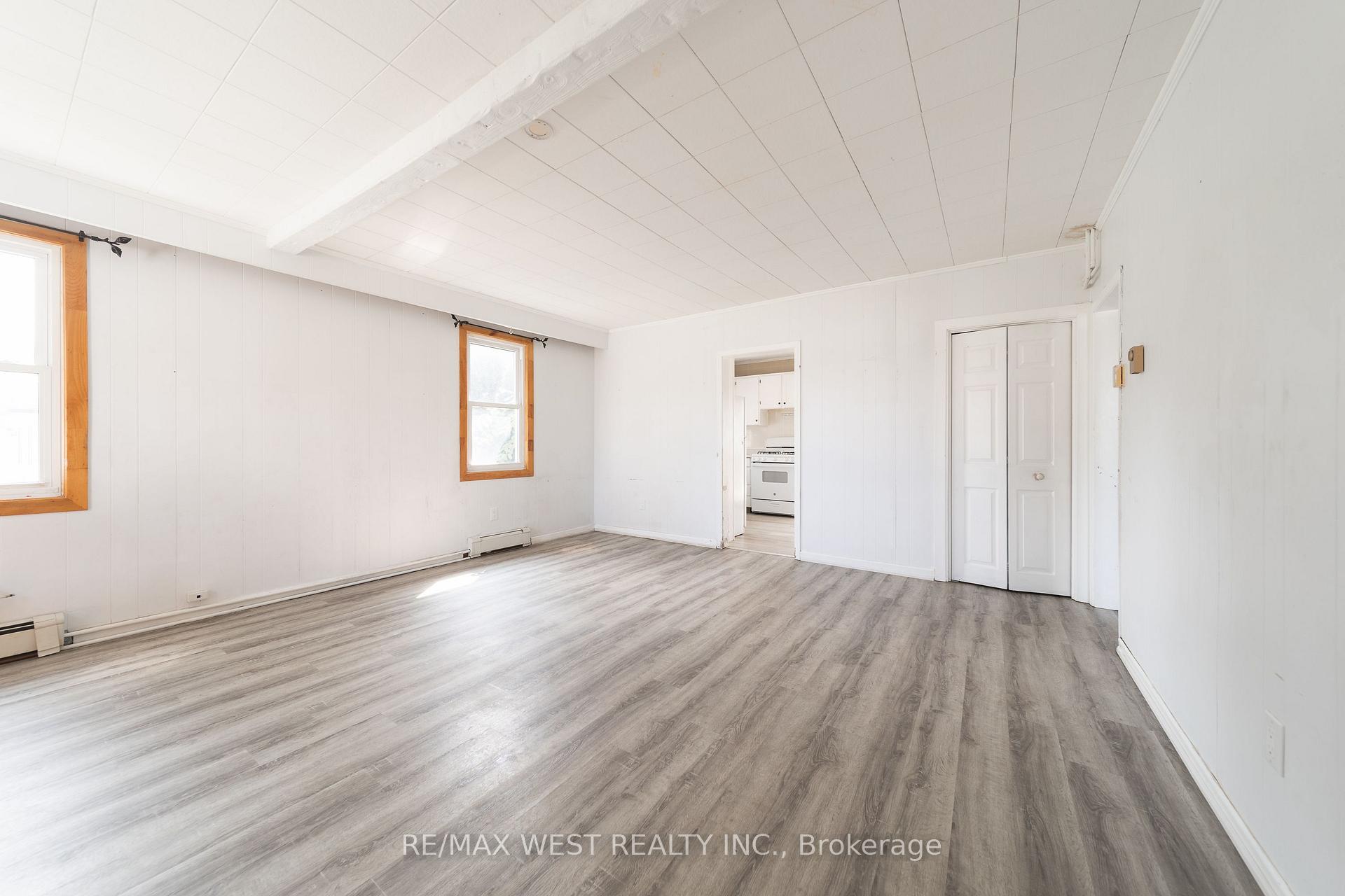 Photo 6 of 7826 Yonge Street, Innisfil, Stroud — HOMEH