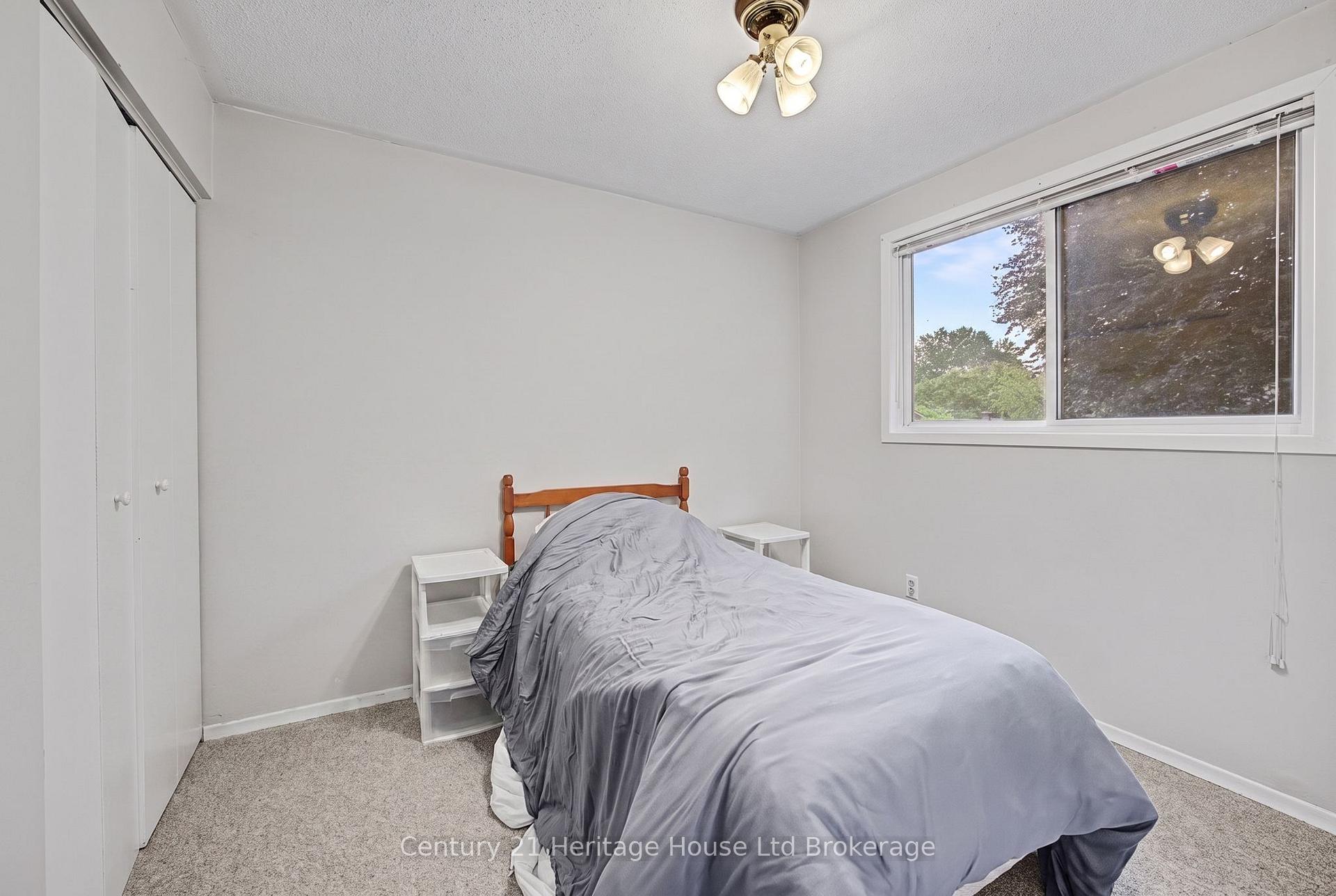 Photo 14 of 34 Centennial Avenue, Tillsonburg — HOMEH