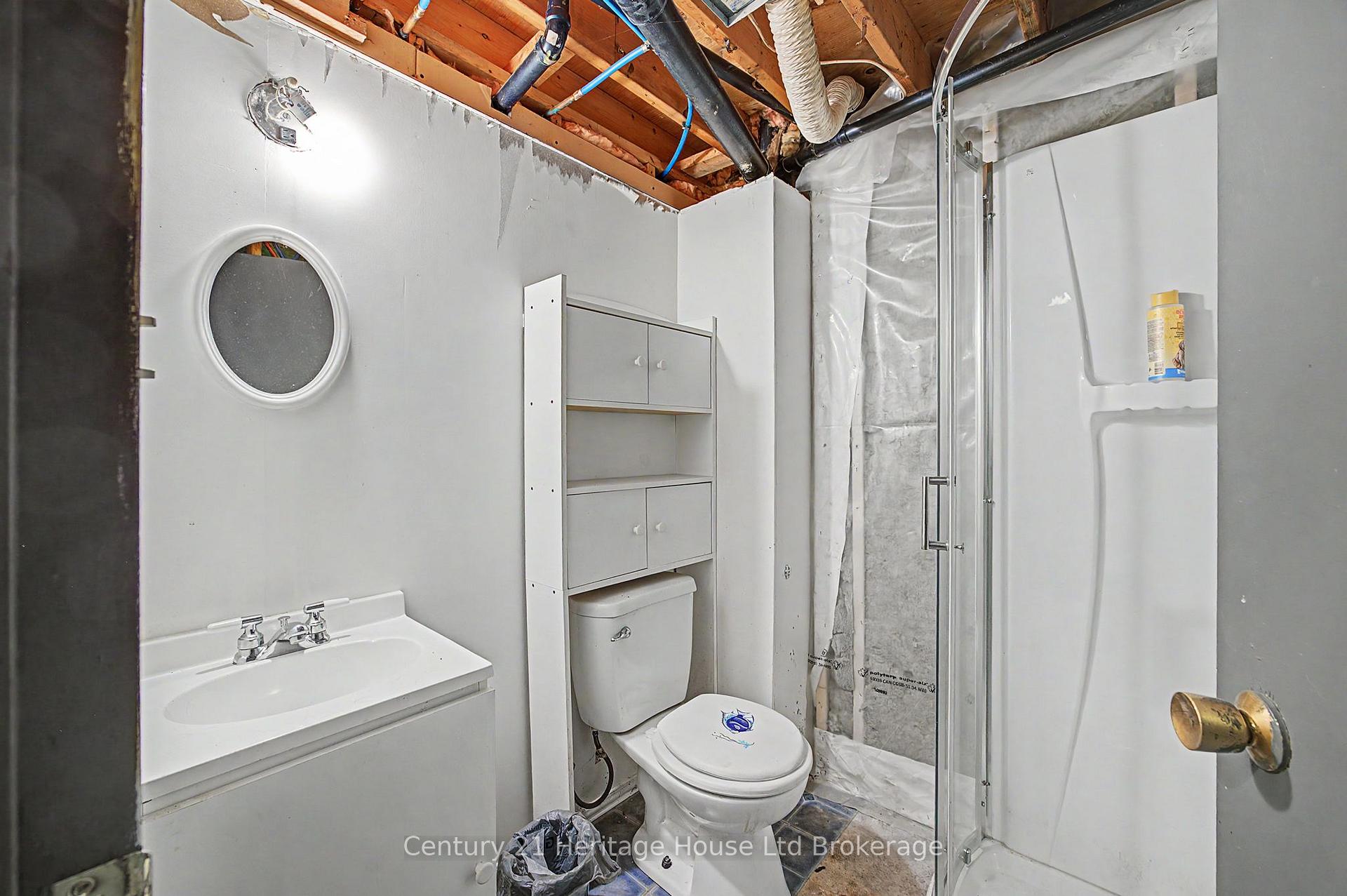 Photo 18 of 34 Centennial Avenue, Tillsonburg — HOMEH