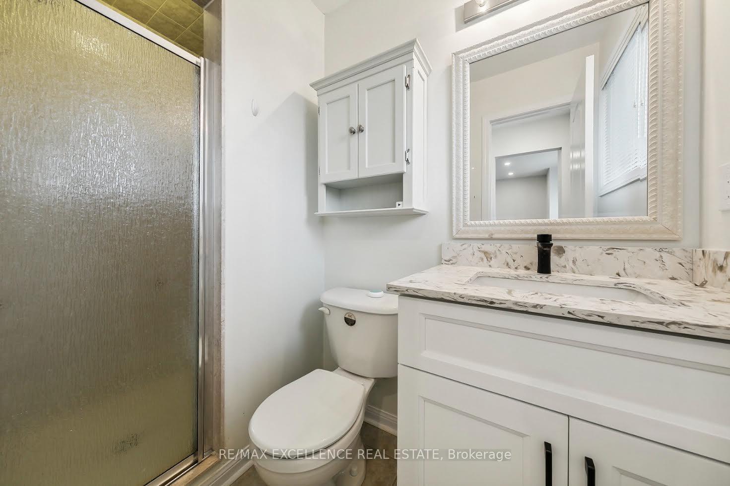 Photo 12 of 2406 Baintree Crescent, Oakville, Westmount — HOMEH