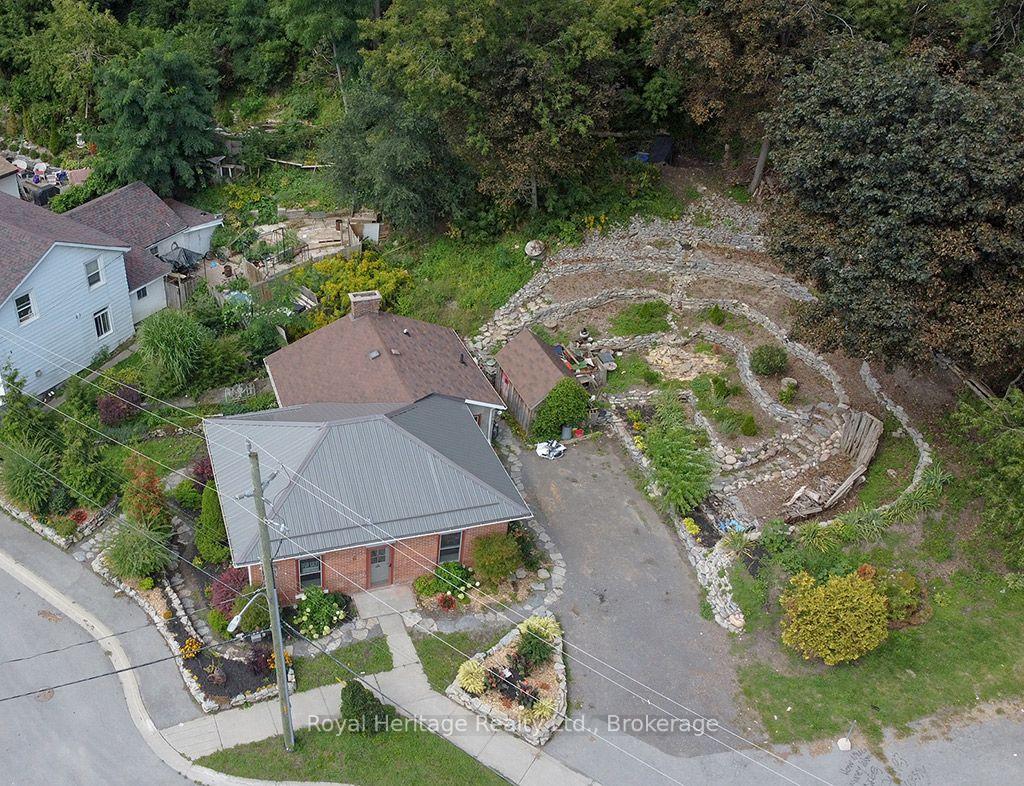 Photo 4 of 6 Willard Street, Belleville, Belleville Ward — HOMEH