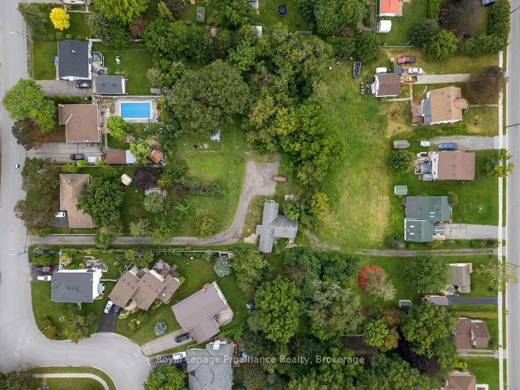 Photo 39 of 294 Moira Street E, Belleville, Belleville Ward — HOMEH