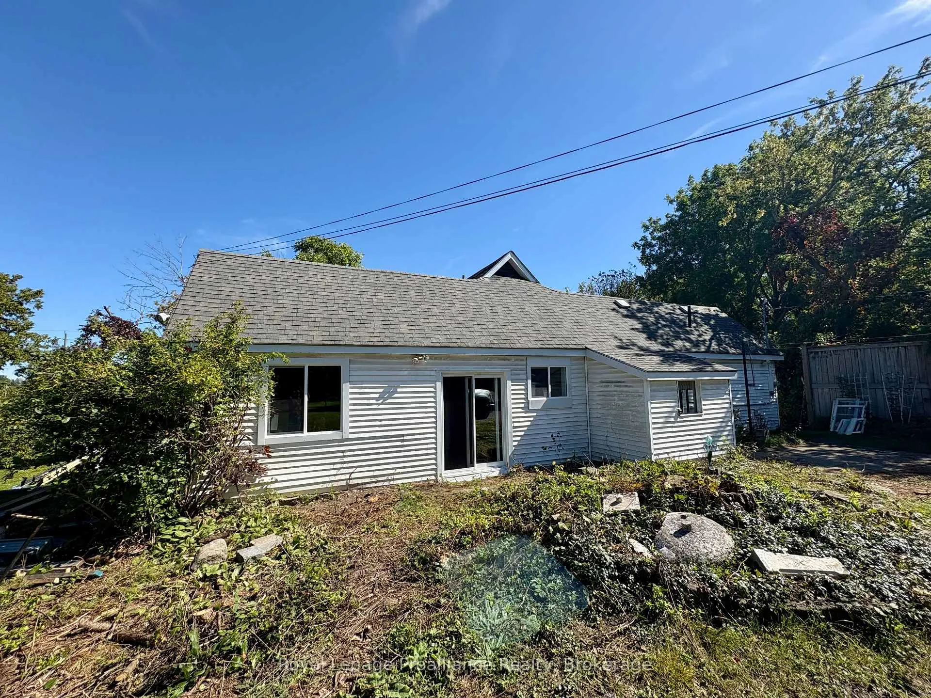Photo 5 of 294 Moira Street E, Belleville, Belleville Ward — HOMEH