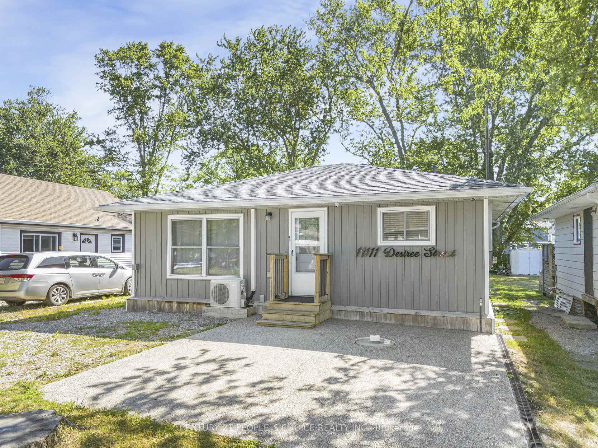 Photo 2 of 11111 Desiree Street, Wainfleet, Lakeshore — HOMEH